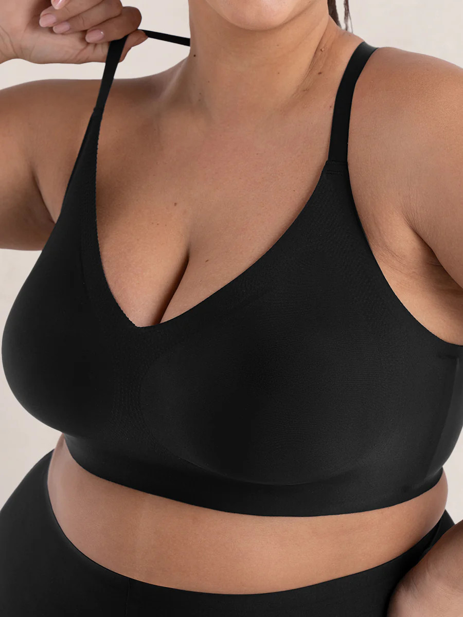 Shapermint Essentials Bonded Seamless Wireless Bra Shapewear Black M | Shapermint