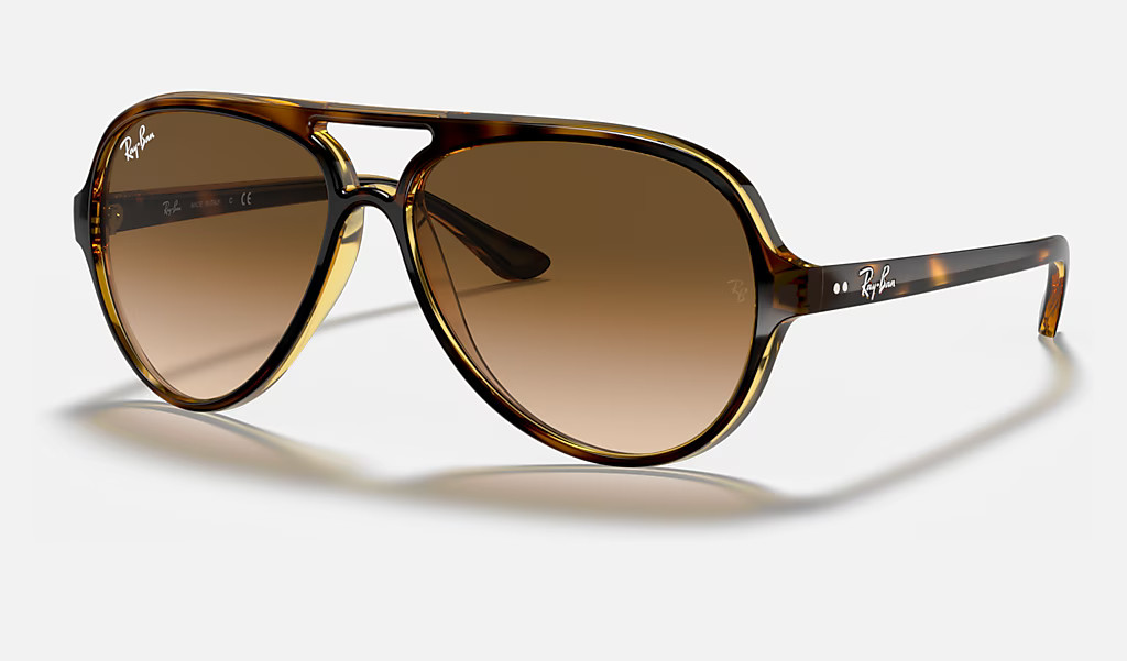 Check out the Cats 5000 Classic at ray-ban.com | Ray-Ban (US)