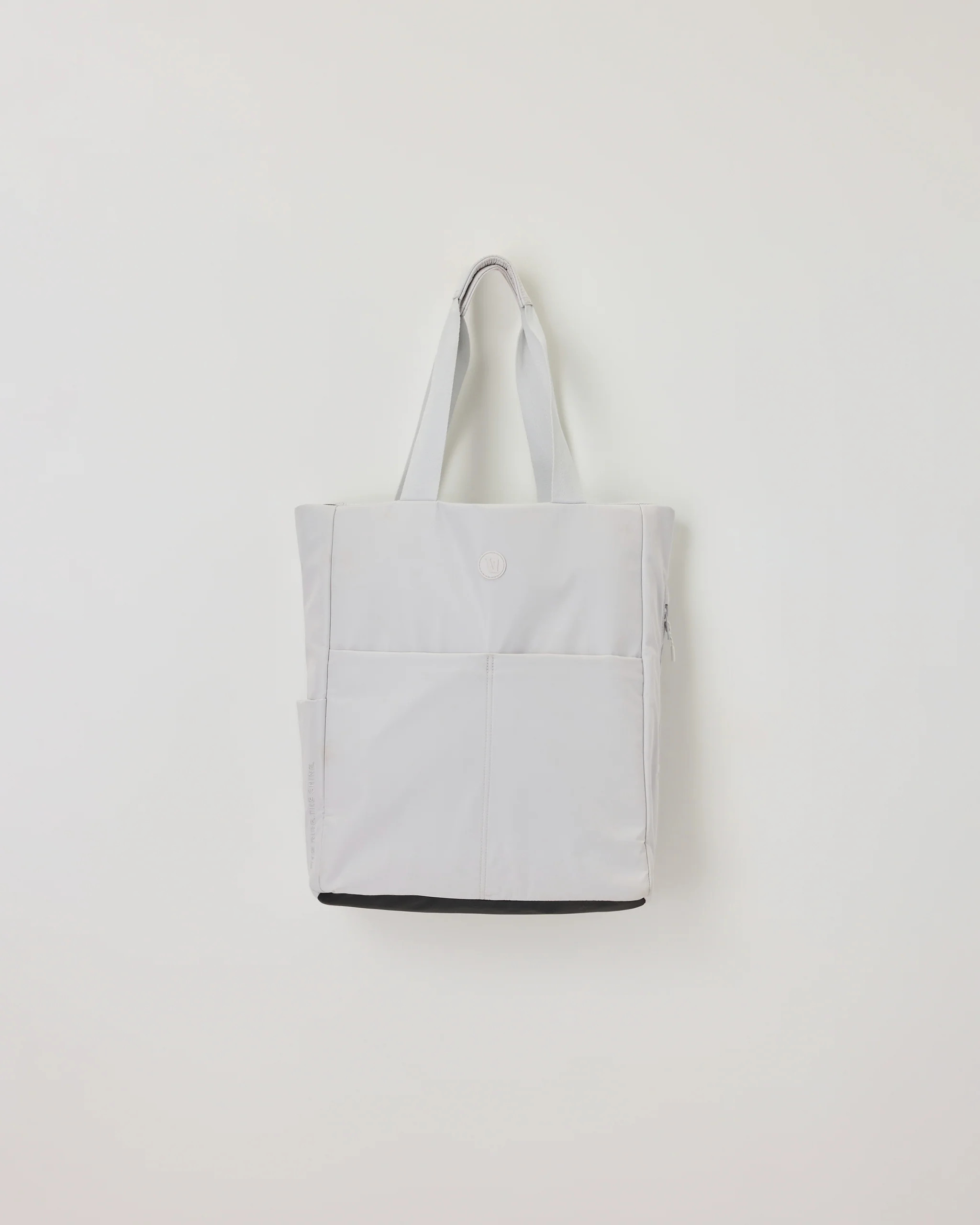 V1 Convertible Tote Bag 2.0 | Vuori Clothing (US & Canada)