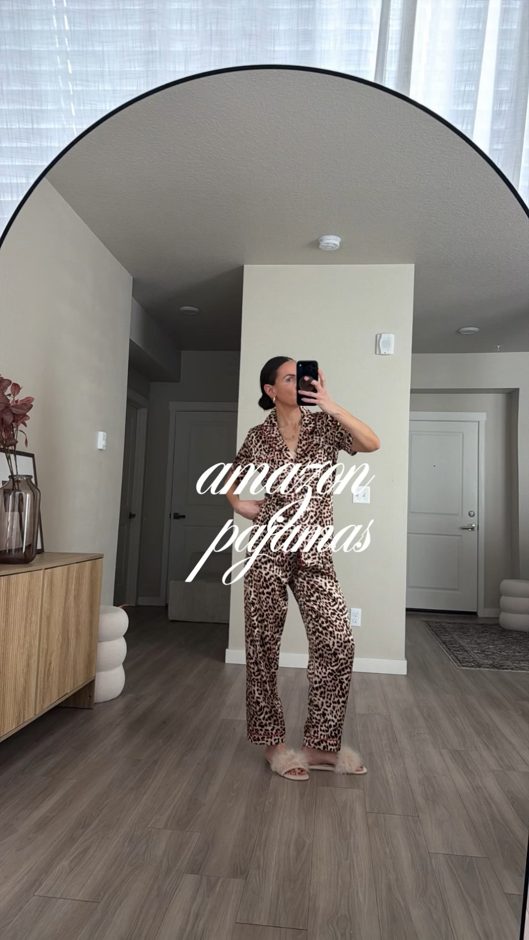 10/10 for quality 
women's sleepwear 
satin silky pajamas #ekouaer #silkpajamas #sleepwear #giftideaforwomrn #giftsforher #giftsformom#pjset 