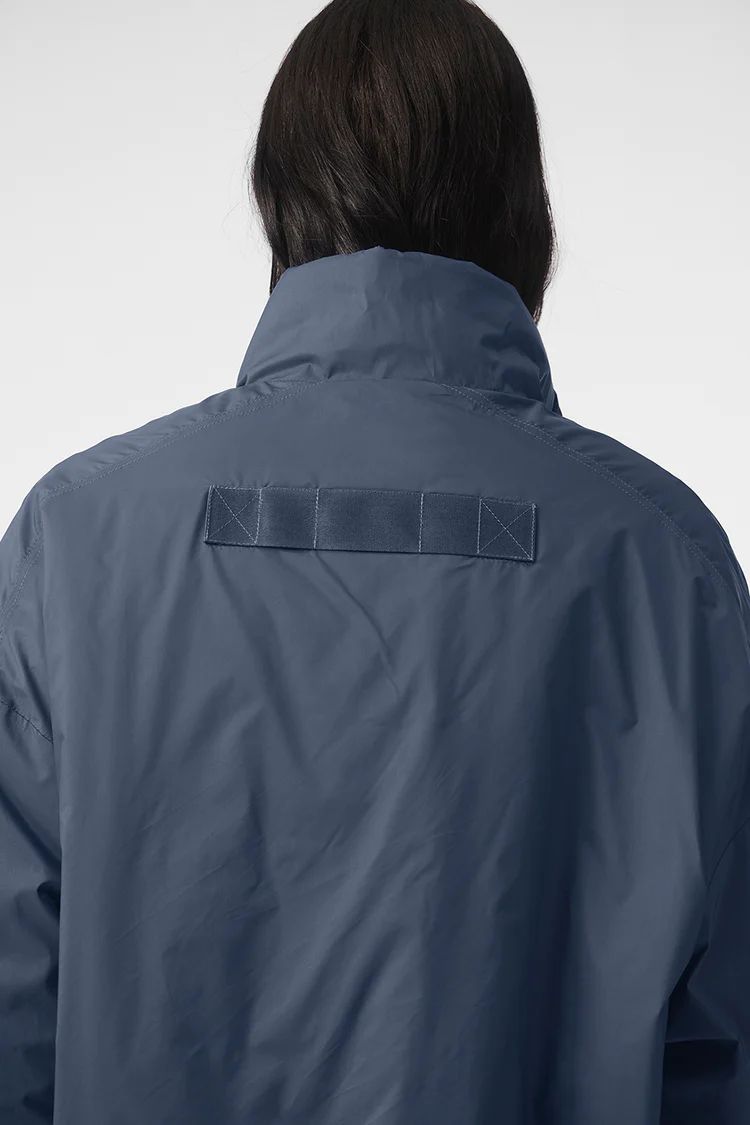 Latitude Light Weight 1/2 Zip Pullover Jacket | Alo Yoga