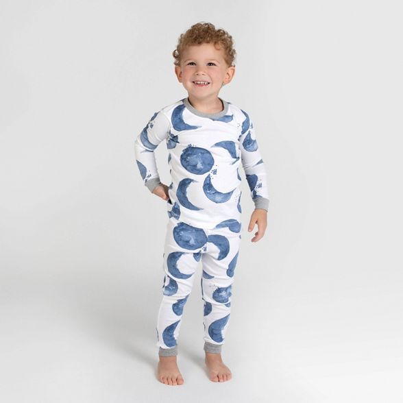 Burt's Bees Baby® Toddler Hello Moon Organic Cotton Snug Fit Pajama Set - Purple | Target