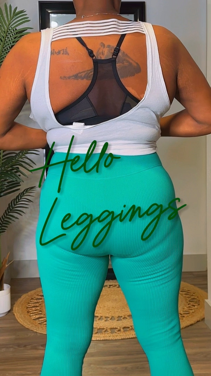 These green leggings?? 10/10 💚
Squat proof, thick (but still comfy), and not see-through 🙌
Perfect for workouts and running errands.
Plus they come in 16+ colors 👀


#LTKActive #LTKfitnessgoals