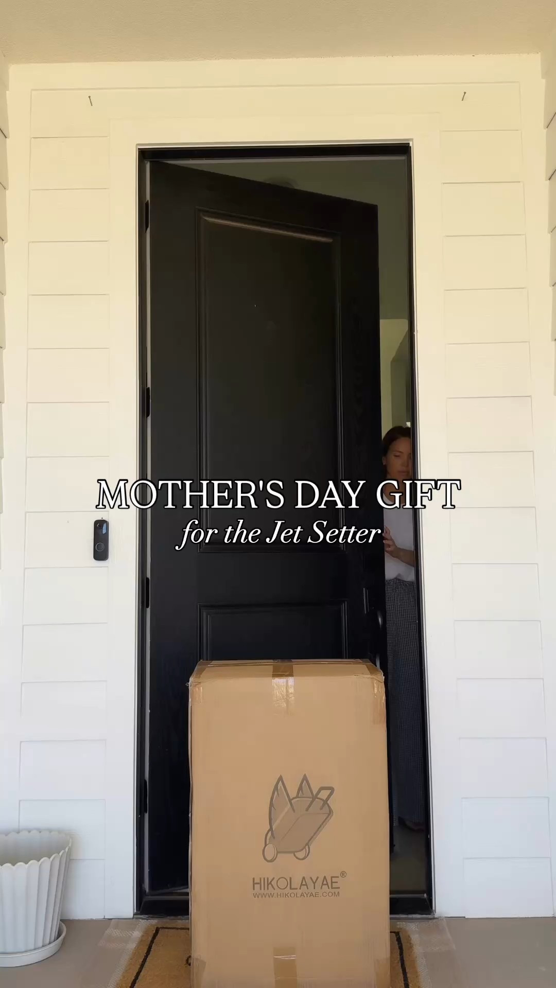 The dreamiest 3 piece luggage set from the @homedepot! This luggage set is on sale for under $100 [regularly $257]  & would make an incredible Mother's Day gift for the mom who loves to travel! #thehomedepot #thehomedepotpartner 

#LTKFindsUnder100 #LTKGiftGuide #LTKTravel