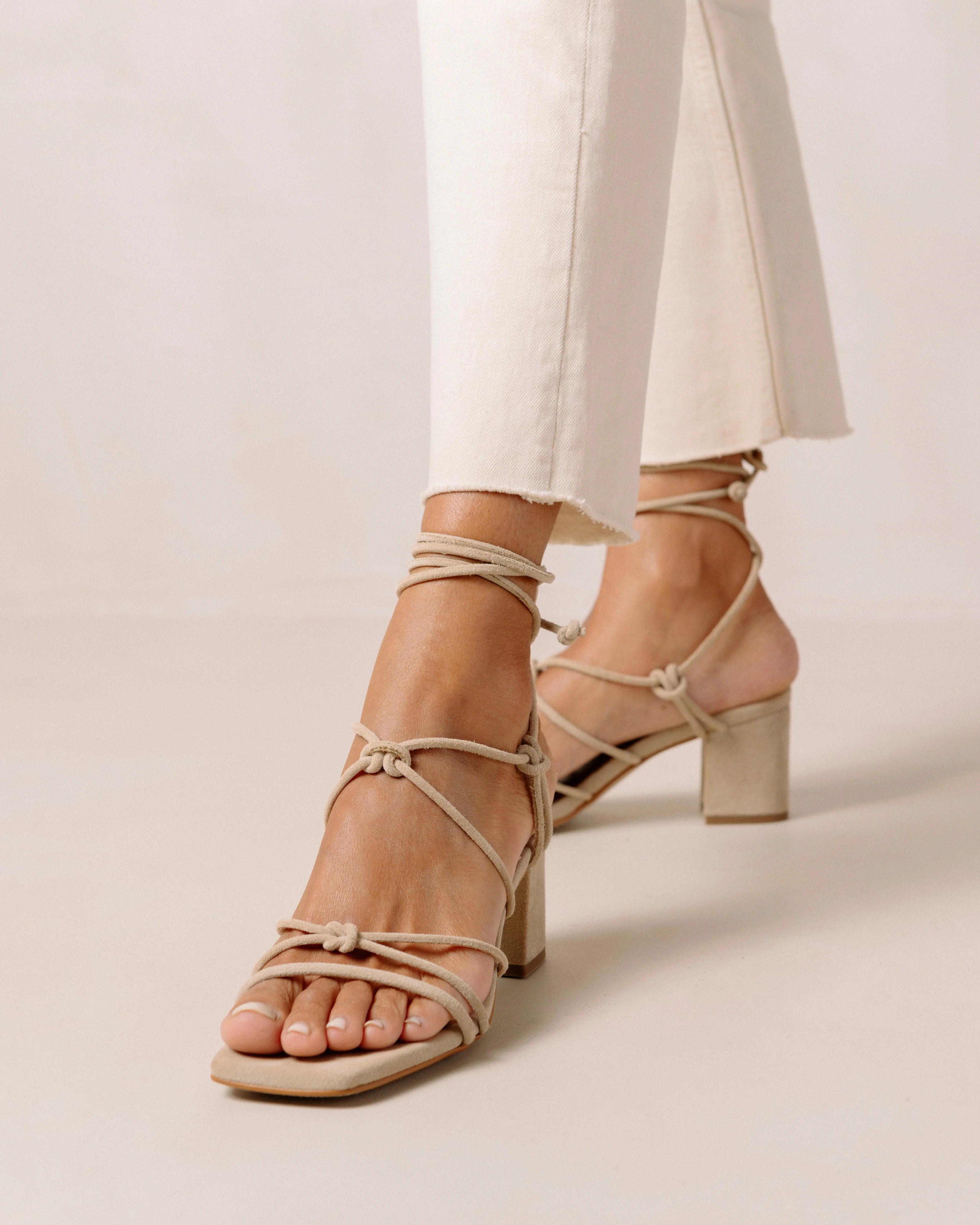 Paloma - Beige Suede Sandals | Alohas FR
