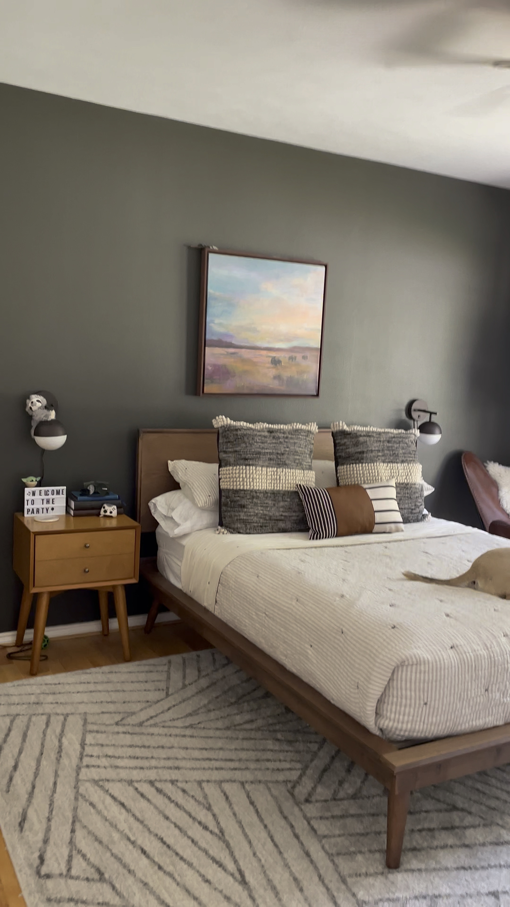 Teen boys room. Teenager’s bedroom. 

Mid-century modern, MCM, boys room, teen room, big kid room

#LTKfamily #LTKFind #LTKhome