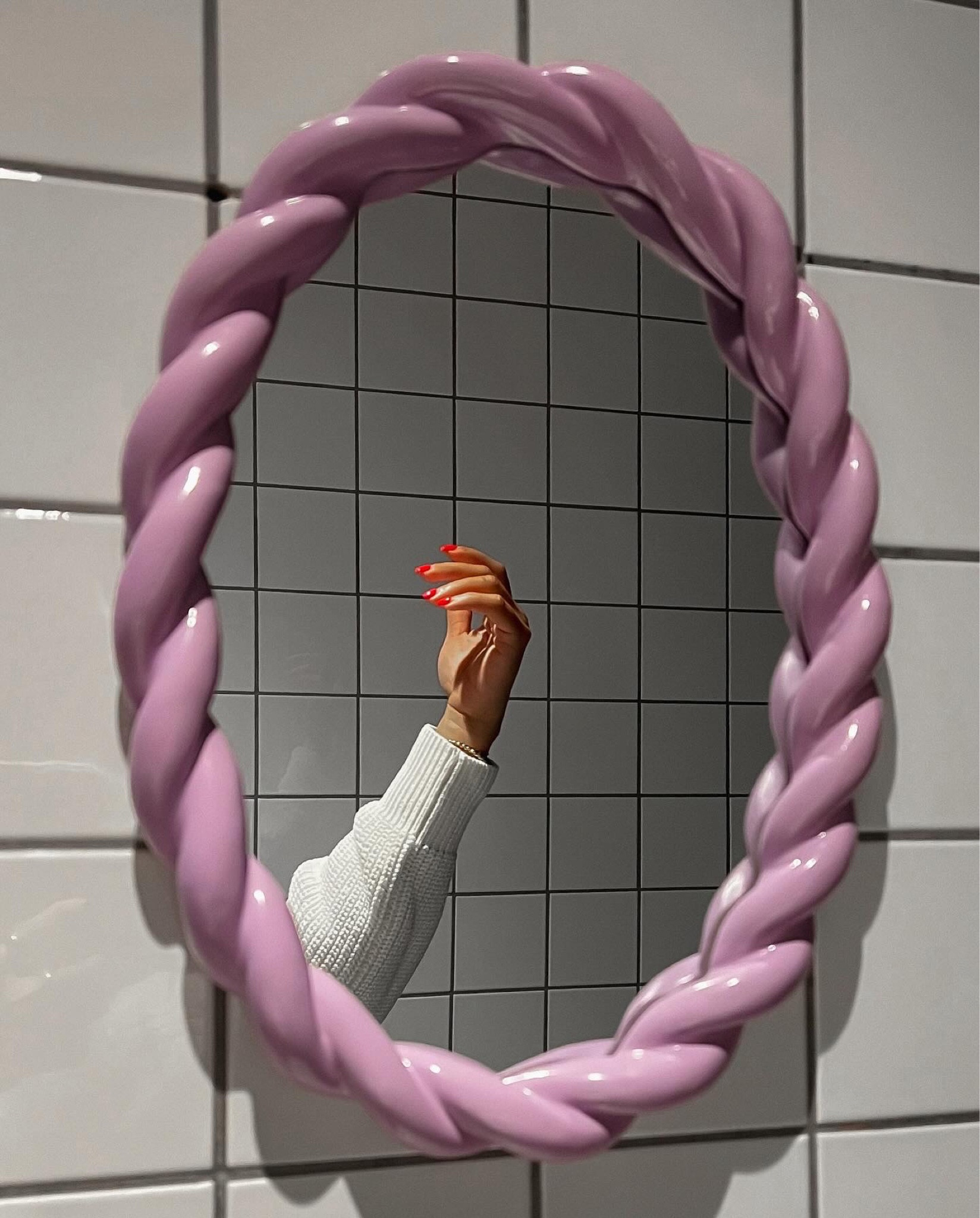 Oval twist wall mirror 

#LTKhome #LTKGiftGuide #LTKeurope