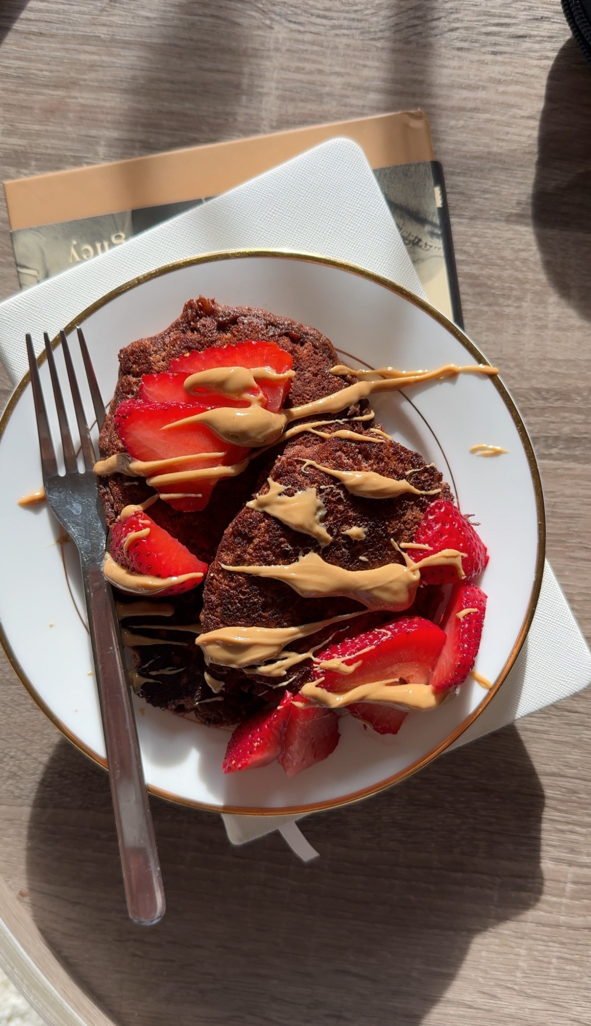Chocolate protein pancakes 🥞 

high-protein snacks, healthy food swaps, simple healthy foods, women’s supplements, creatine, protein bars that taste good, non-chalky protein, granola bars, pantry restock 

#LTKSeasonal #LTKHome #LTKActive