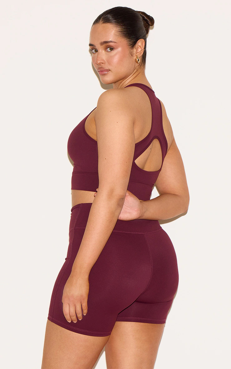 Shape Wine Active Ruched Zip Front Cupped Sports Bra | PrettyLittleThing US