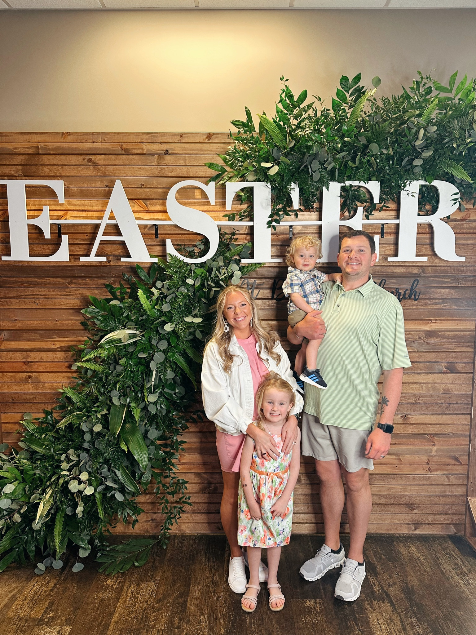 Happy Easter ✝️💕🫶🏻

#LTKfindsunder50 #LTKshoecrush #LTKSeasonal
