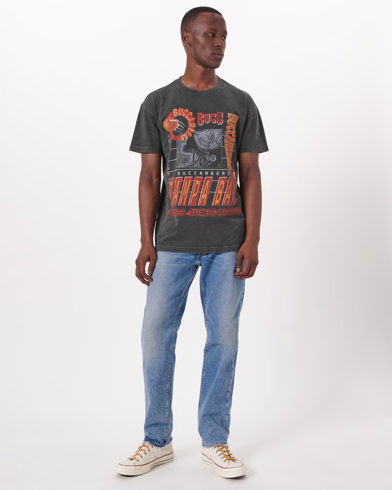 Men's Tampa Bay Buccaneers Graphic Tee | Men's Tops | Abercrombie.com | Abercrombie & Fitch (US)