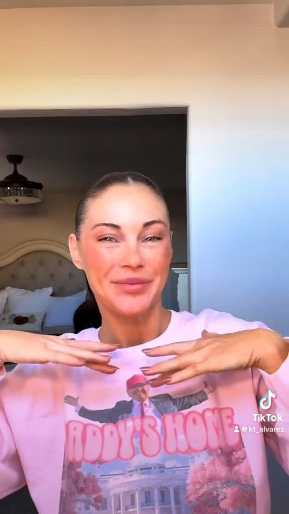 Day three Dirty hair what's a girl to do??? Slickback fluffy pony. #CapCut #Kt_alvarez
#hairtok #hairhack
#slickedbackhair #dayinmylife #grwm #amazonfinds
#hairwax

#LTKVideo #LTKSaleAlert