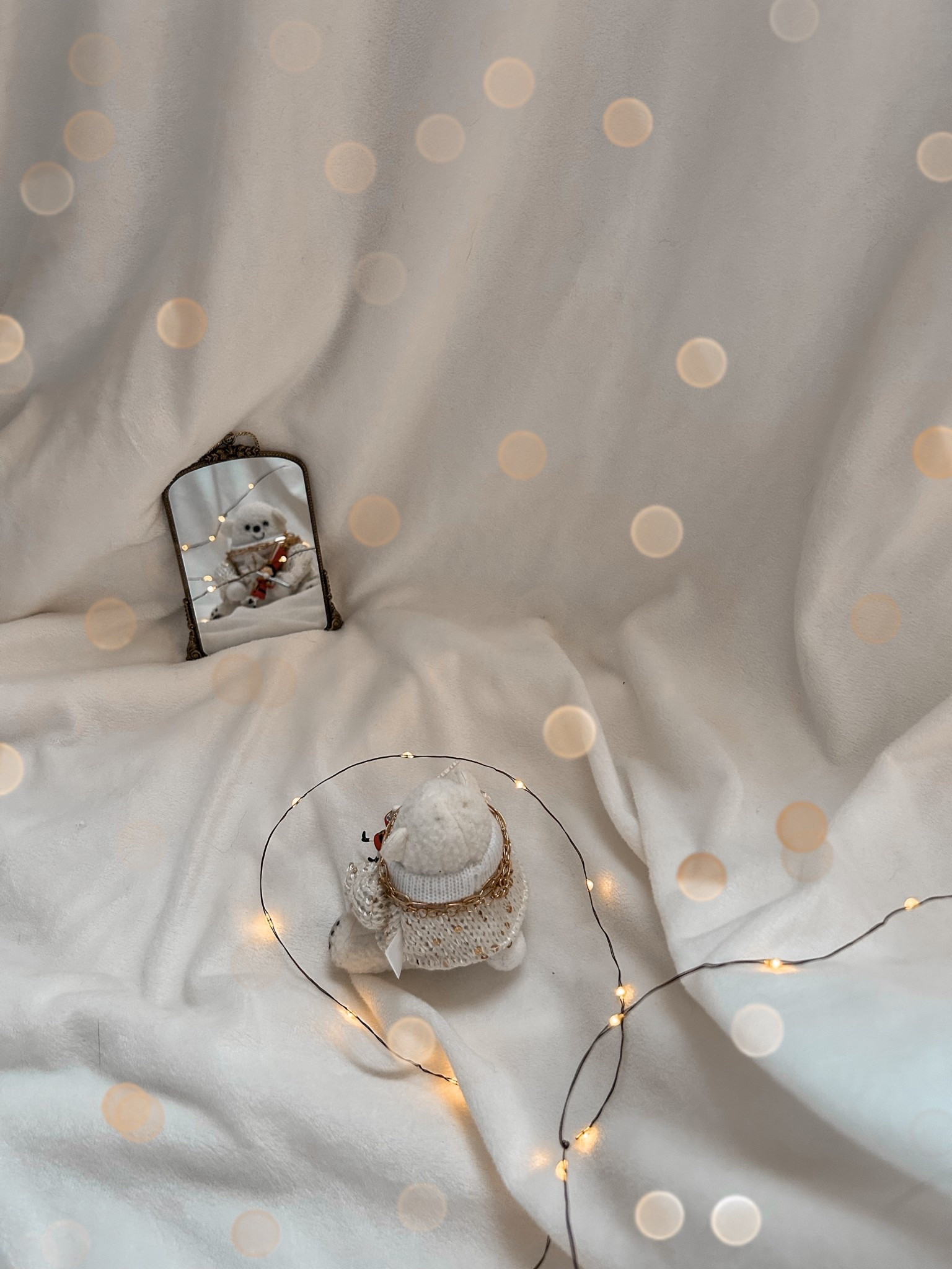 𖥔‧₊˚ ⊹ flatlay • cozy season • christmas aesthetic• still life • sweater weather • kawa • coffee • cozy christmas• hygge • christmas vibes 

‧₊˚ ☽ ⋅ 𝖻𝖾 𝗌𝗎𝗋𝖾 𝗍𝗈 𝖼𝗁𝖾𝖼𝗄 𝗈𝗎𝗍 𝗆𝗒 𝗌𝗂𝗍𝖾: 𝗁𝖾𝗅𝗅𝗈𝗍𝖾𝗋𝗋𝖺𝗆𝗈𝗈𝗇.𝖼𝗈𝗆 𝖿𝗈𝗋 𝗇𝖾𝖼𝗄𝗅𝖺𝖼𝖾𝗌 𝗅𝗂𝗄𝖾 𝗍𝗁𝗂𝗌 𝖺𝗇𝖽 𝗆𝗈𝗋𝖾 𝖼𝗁𝗋𝗂𝗌𝗍𝗆𝖺𝗌 𝗉𝗂𝖾𝖼𝖾𝗌 🧸🎄

#LTKSeasonal #LTKHoliday #LTKGiftGuide