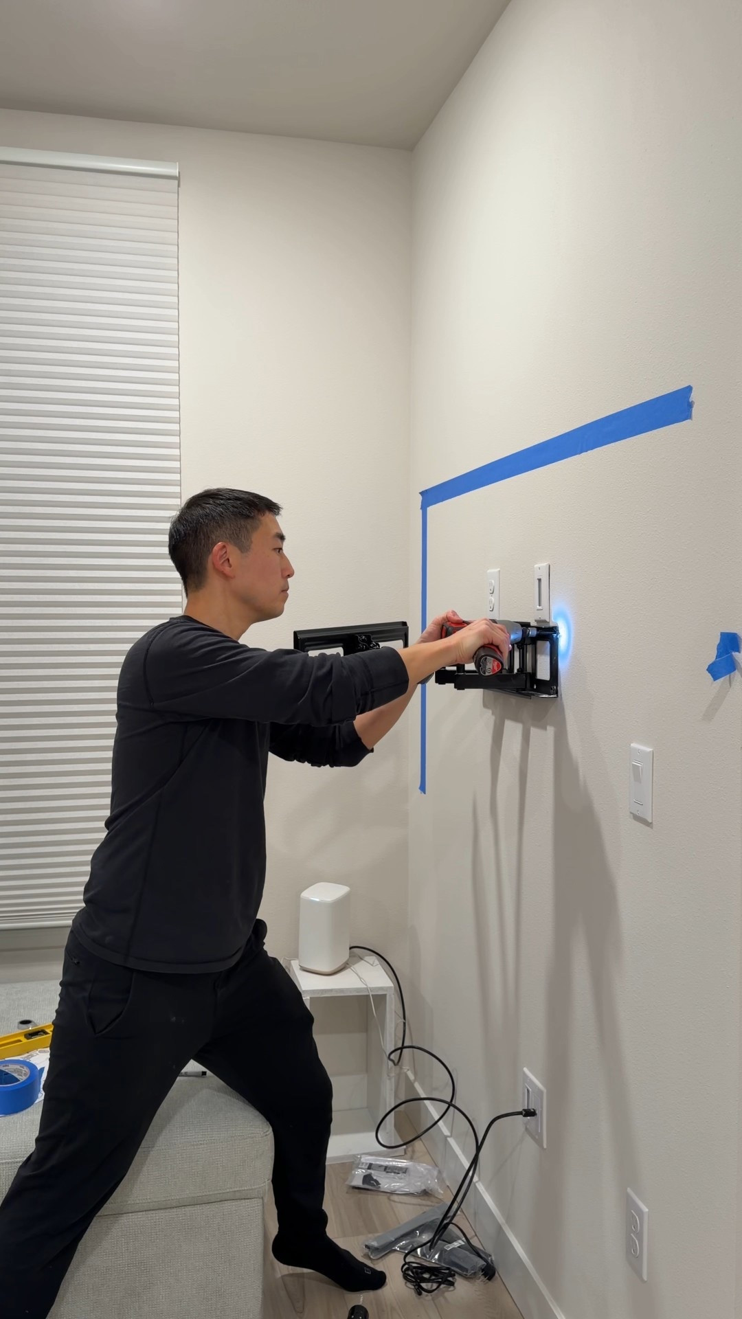 Installing a tv mount for my parents tv. It swivels and tilts and on sale for under $25!

#LTKHome #LTKSaleAlert