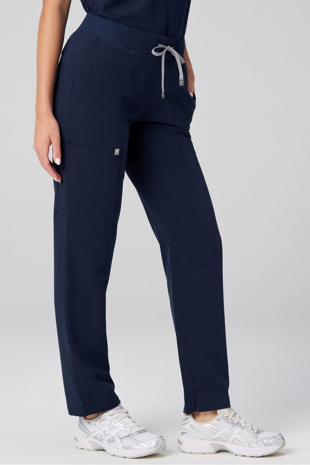 Ion Scrub Pant | Fabletics