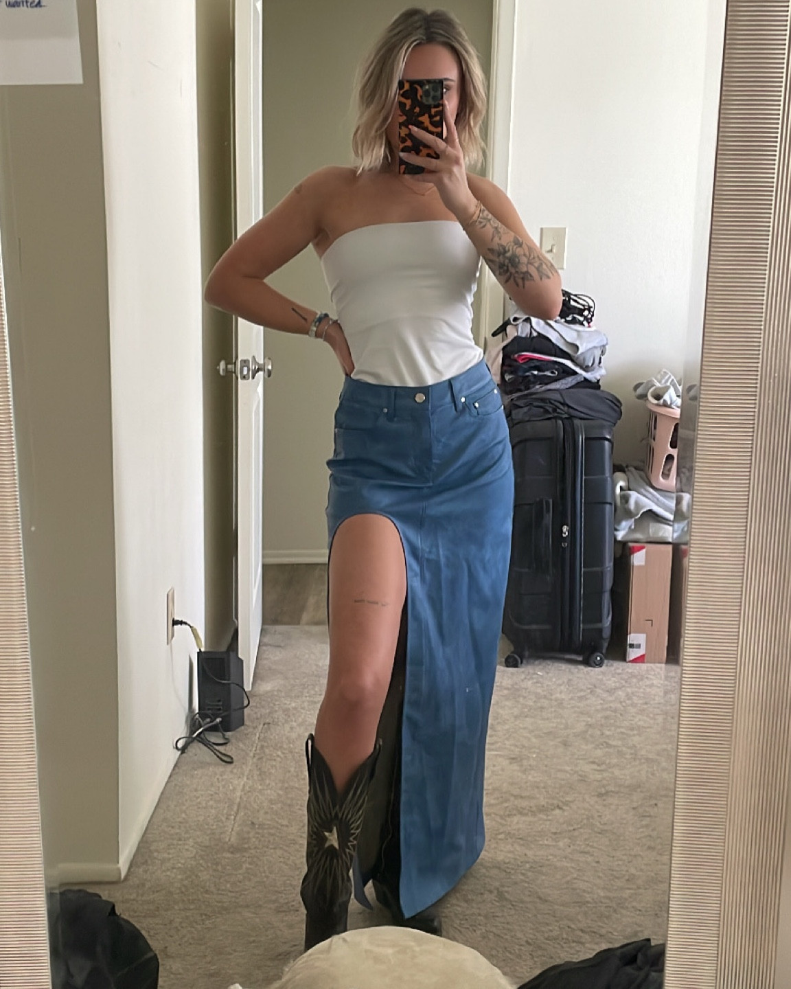 🤍🤍🤍

TTS - wearing size 25

#LTKunder100 #LTKshoecrush