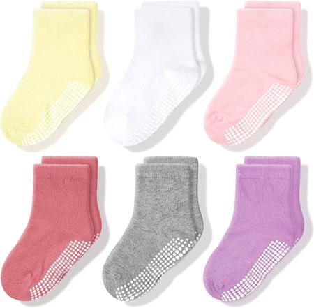 Toddler grippy socks 

#LTKbaby #LTKfamily #LTKkids