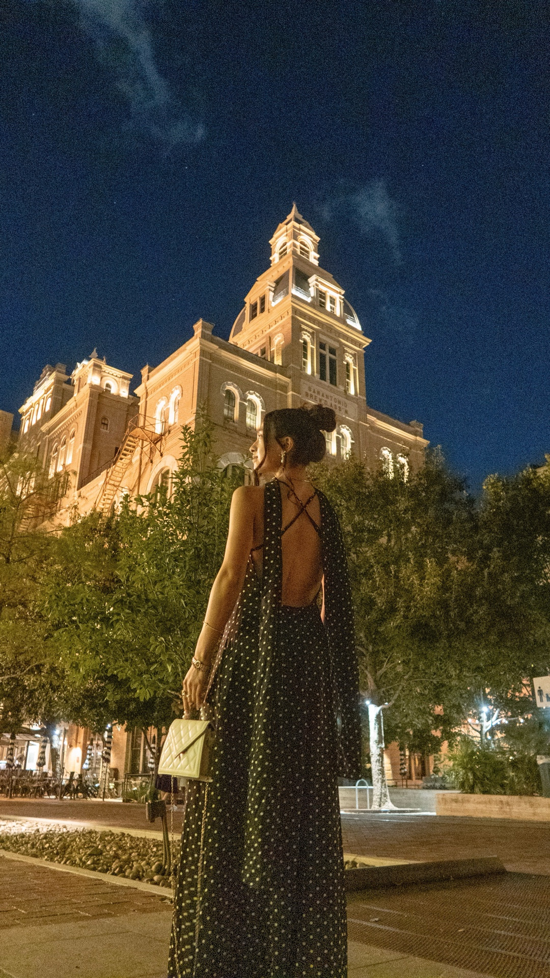 Classic polka dots for the winter evening jazz shows 🖤

- Black polka dot backless dress with detachable matching neck scarf.
- Adjustable straps 


#LTKFindsUnder50 #LTKHoliday #LTKCyberWeek