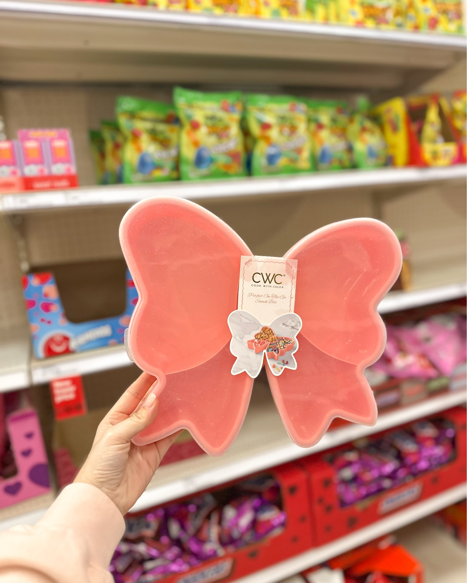 Cute Valentine’s Day snack boxes!