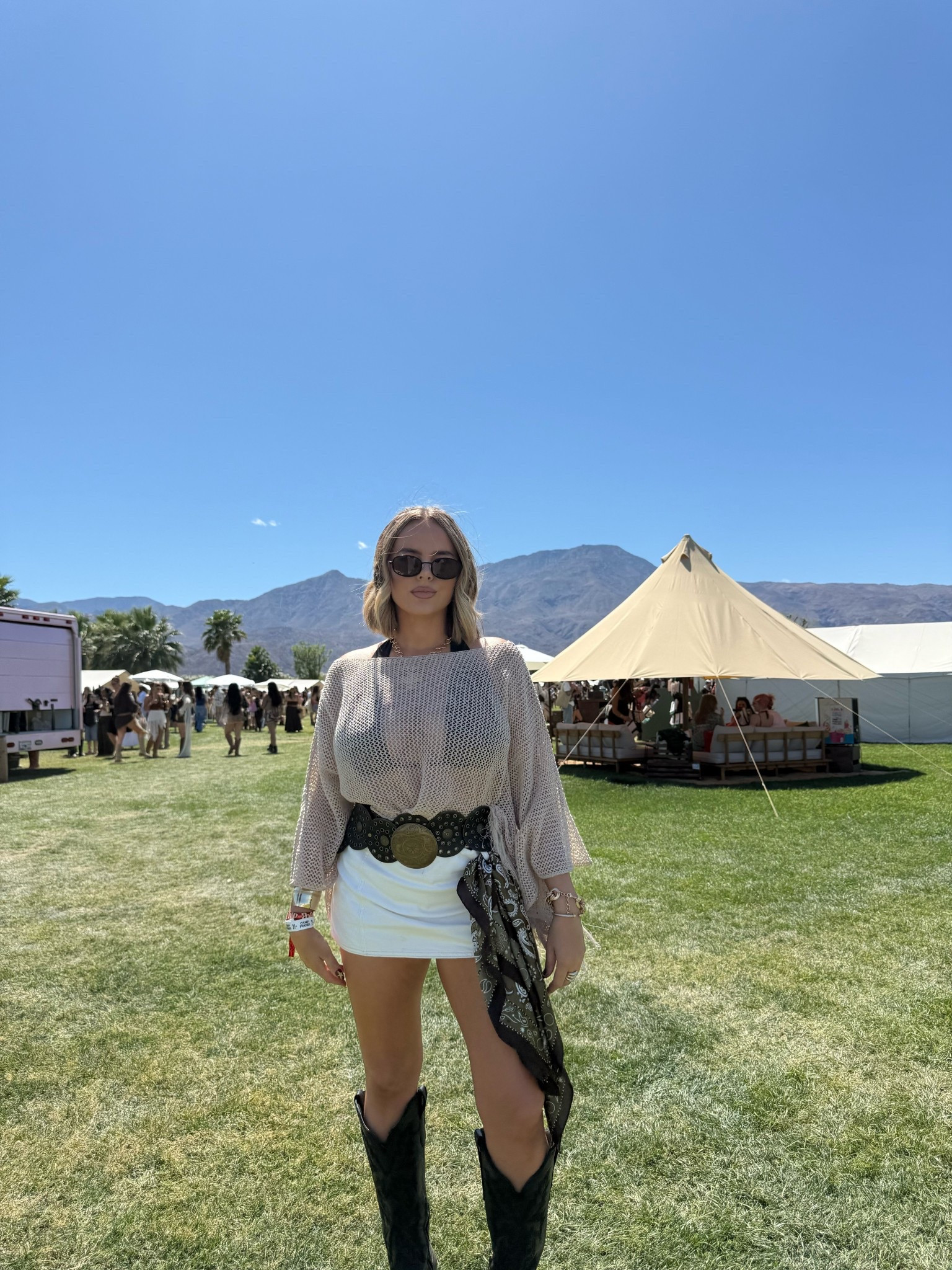 THE fit for camp poosh !!!⛺️⛺️⭐️🪩

#LTKootd #LTKFestival