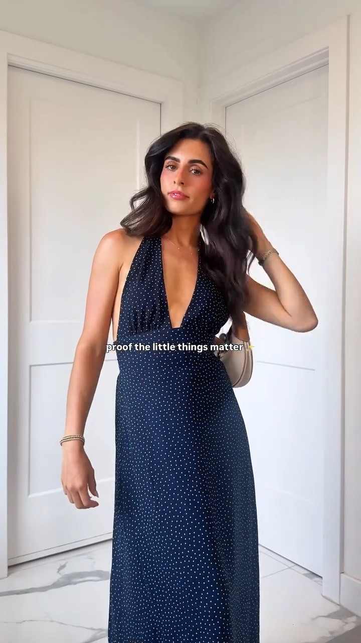 it’s always the finishing touches 🤍 
.
.
.
.
#finishingtouches #summerstyle #summeroutfit #outfitinspo #styleinspo finishing touches, makeup, summer makeup, body oil, summer products, outfit inspo, style inspo

#LTKgrwm #LTKootd #LTKBeauty