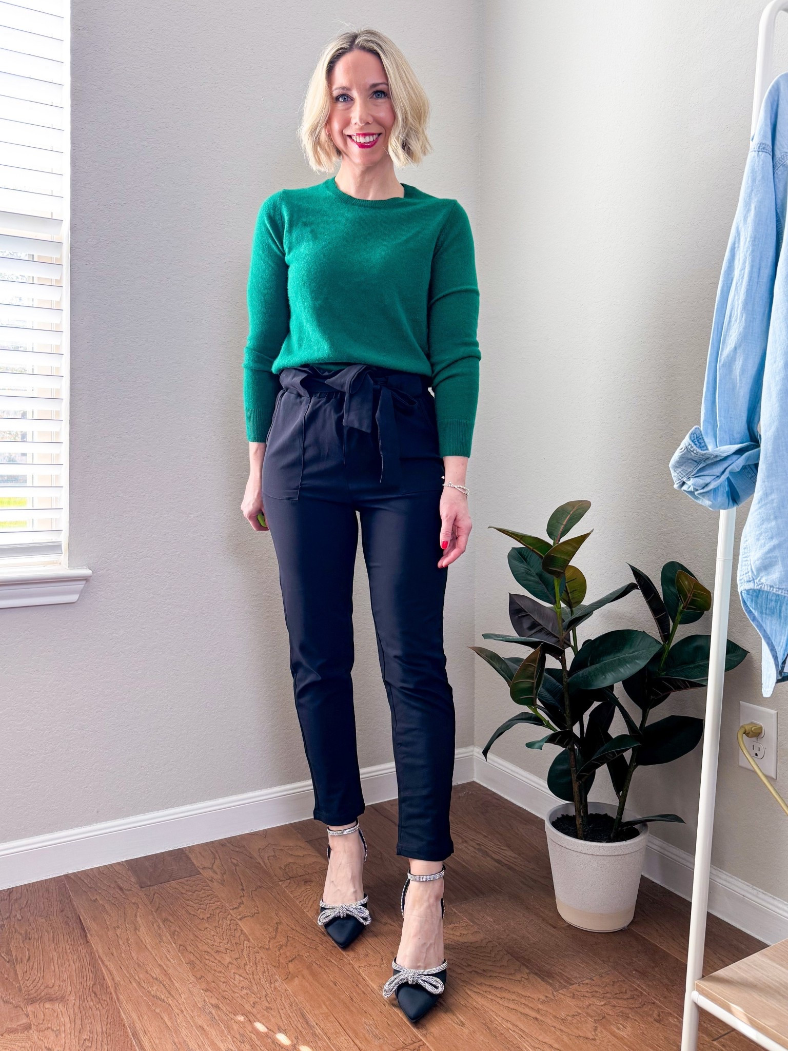 Quince sweaters and Cashmere under $100!!! 

Affordable sweaters and cashmere!  The perfect sweaters for the Season and make an amazing Christmas gift for her! 

I’ve gotten several as gifts and just added some new styles to my wardrobe this year! 

Dress the sweaters up or down - perfect for casual days or holiday parties!

True to size but size up if you want looser or oversized fit 

crewneck sweater size XS

Paper bag black pants size XS

Linked similar holiday heels 




#ltkgiftguide #ltkparties #ltkfindsunder50 #ltkseasonal #ltkstyletip #ltkworkwear #ltkshoecrush #ltksalealert #ltkover40
#ltkbeauty

#LTKParties #LTKFindsUnder100 #LTKHoliday