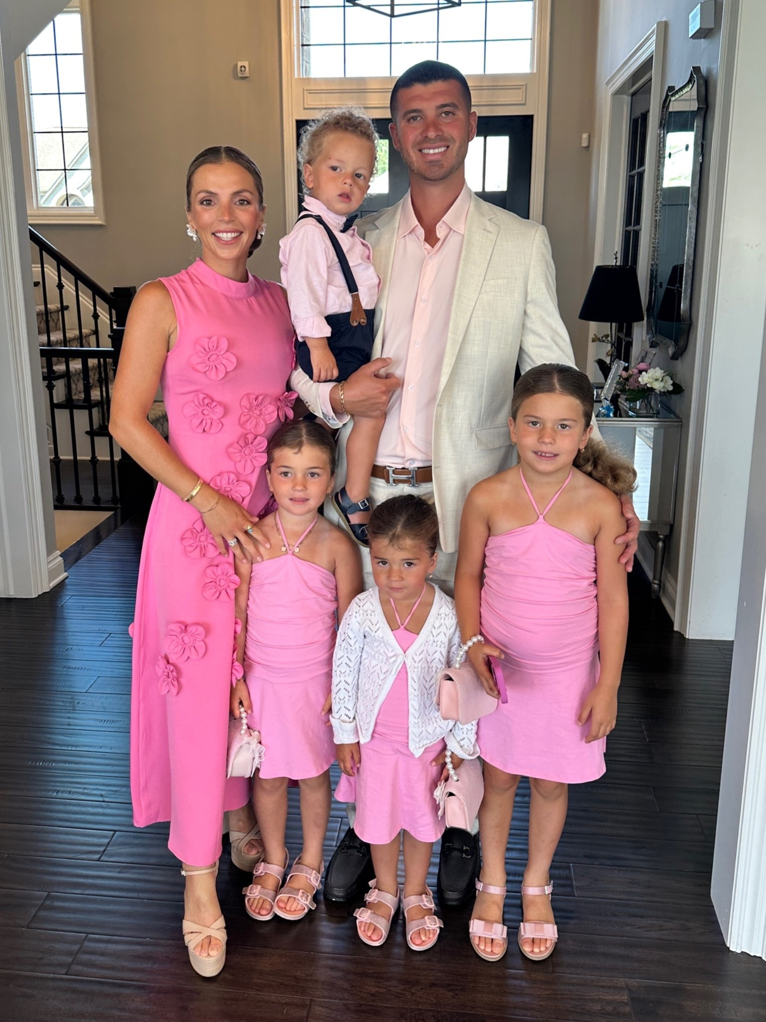 Family all in pink! 💖

#LTKdayinmylife #LTKKids #LTKWedding