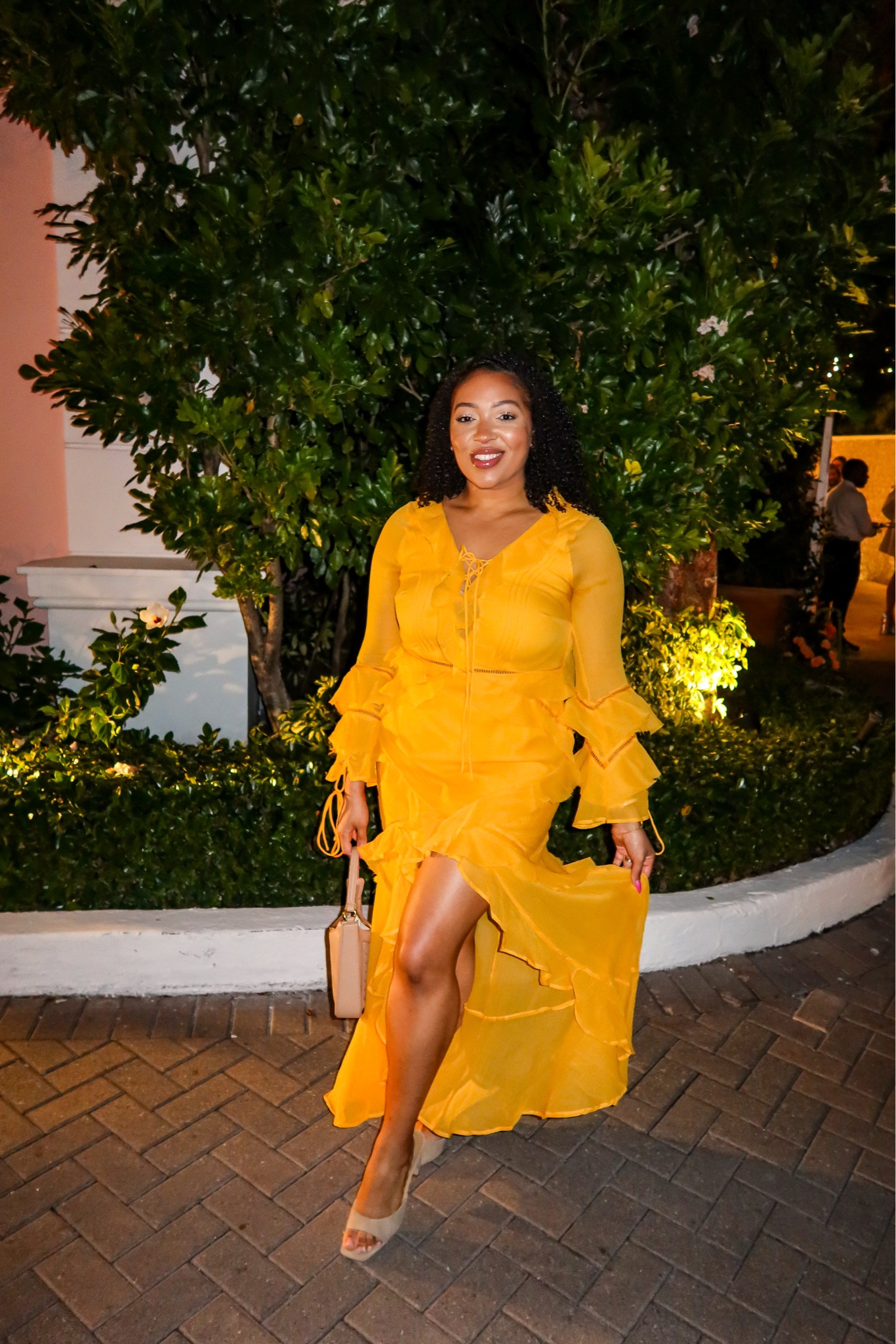 Resort chick yellow dress!!!! 

#LTKMidsize #LTKSwim #LTKStyleTip