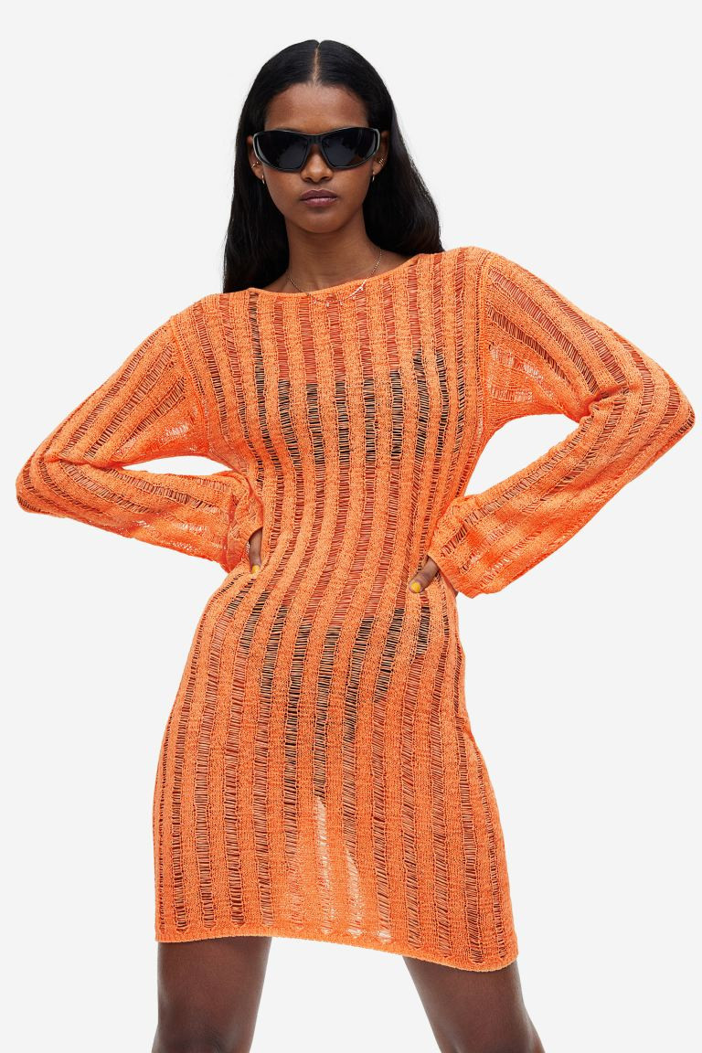 Textured-knit dress | H&M (UK, MY, IN, SG, PH, TW, HK)