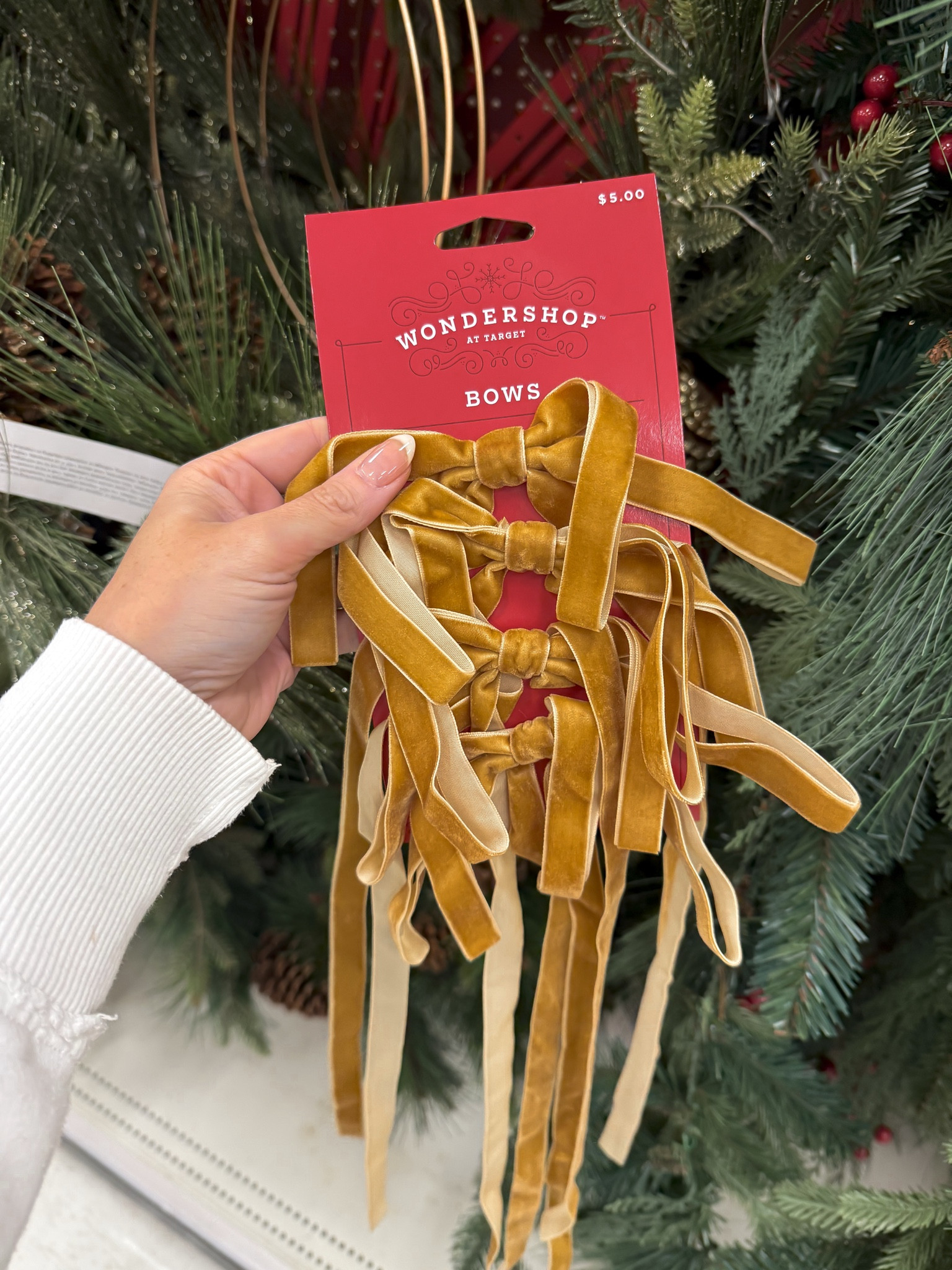 Velvet bows, holiday decor, ornaments, holiday bows, tree bows, pre-made velvet bows, Target holiday decor, Christmas decor, holiday home decor 

#LTKSeasonal #LTKStyleTip #LTKFindsUnder50