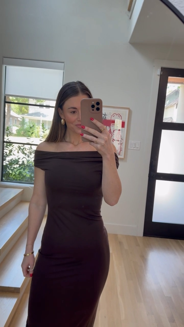 This brown dress is perfect to wear to a fall night event or as a wedding guest! It’s off the shoulder and so gorgeous! 

Fall fashion 
Fall outfit 
Wedding guest dress 
Event dress 
Fall style 

#LTKSeasonal #LTKStyleTip #LTKWedding