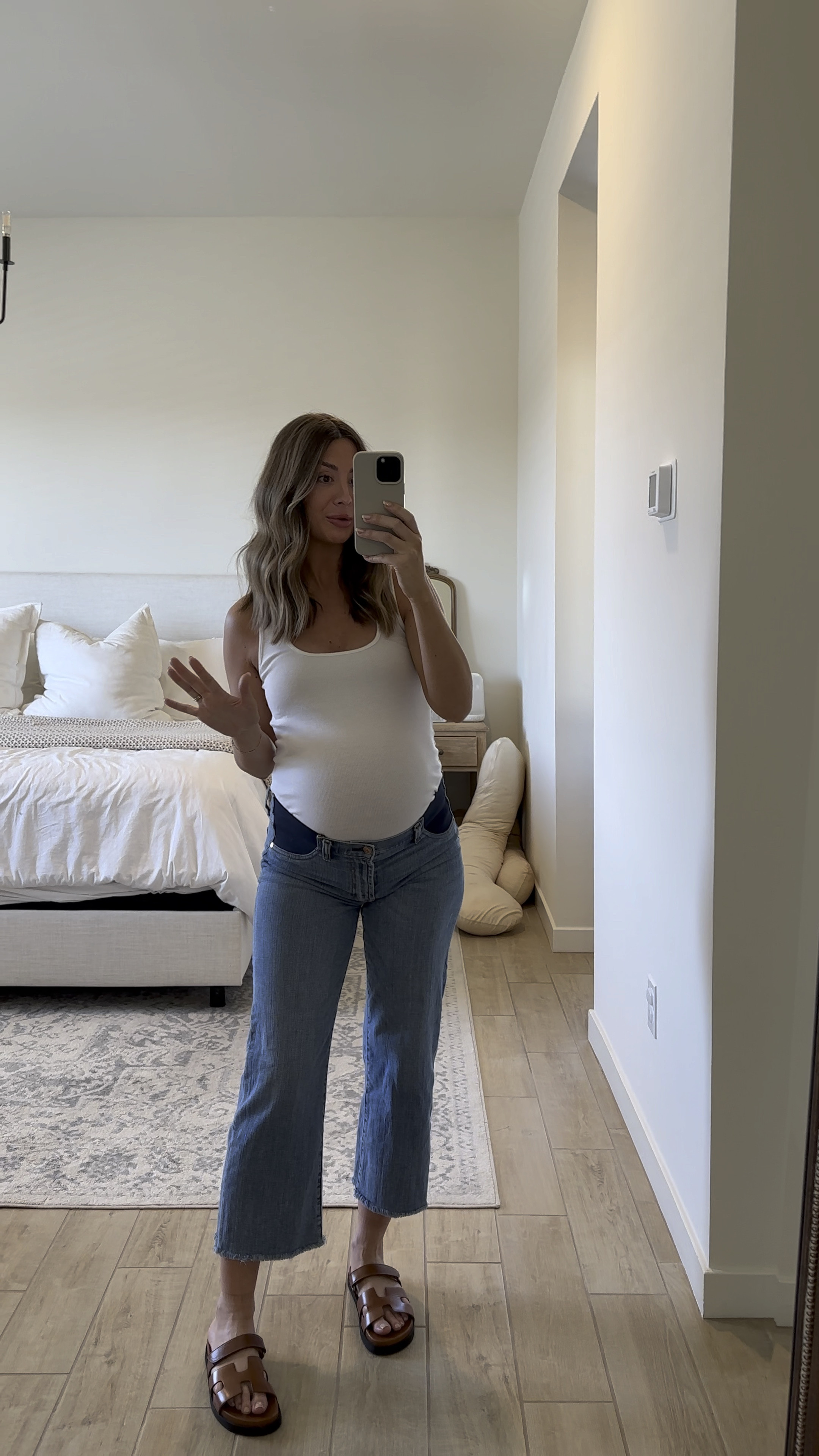 27’s in these maternity jeans! 

#LTKBump