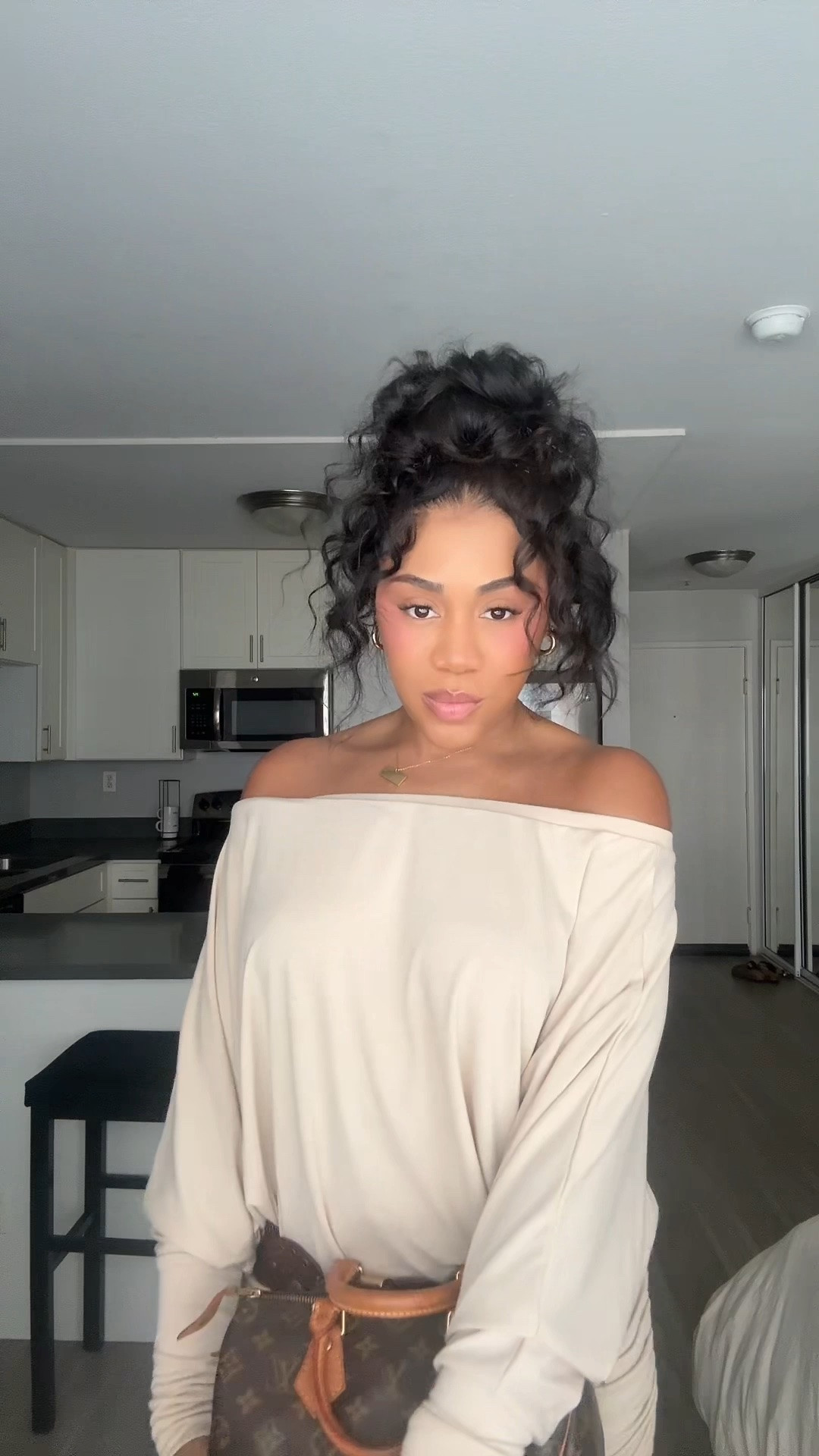 You can find on my ttshop❤️ https://www.tiktok.com/t/ZT9Yhwv5DdkaS-3VSRf/

#LTKgrwm #LTKootd #LTKPetite