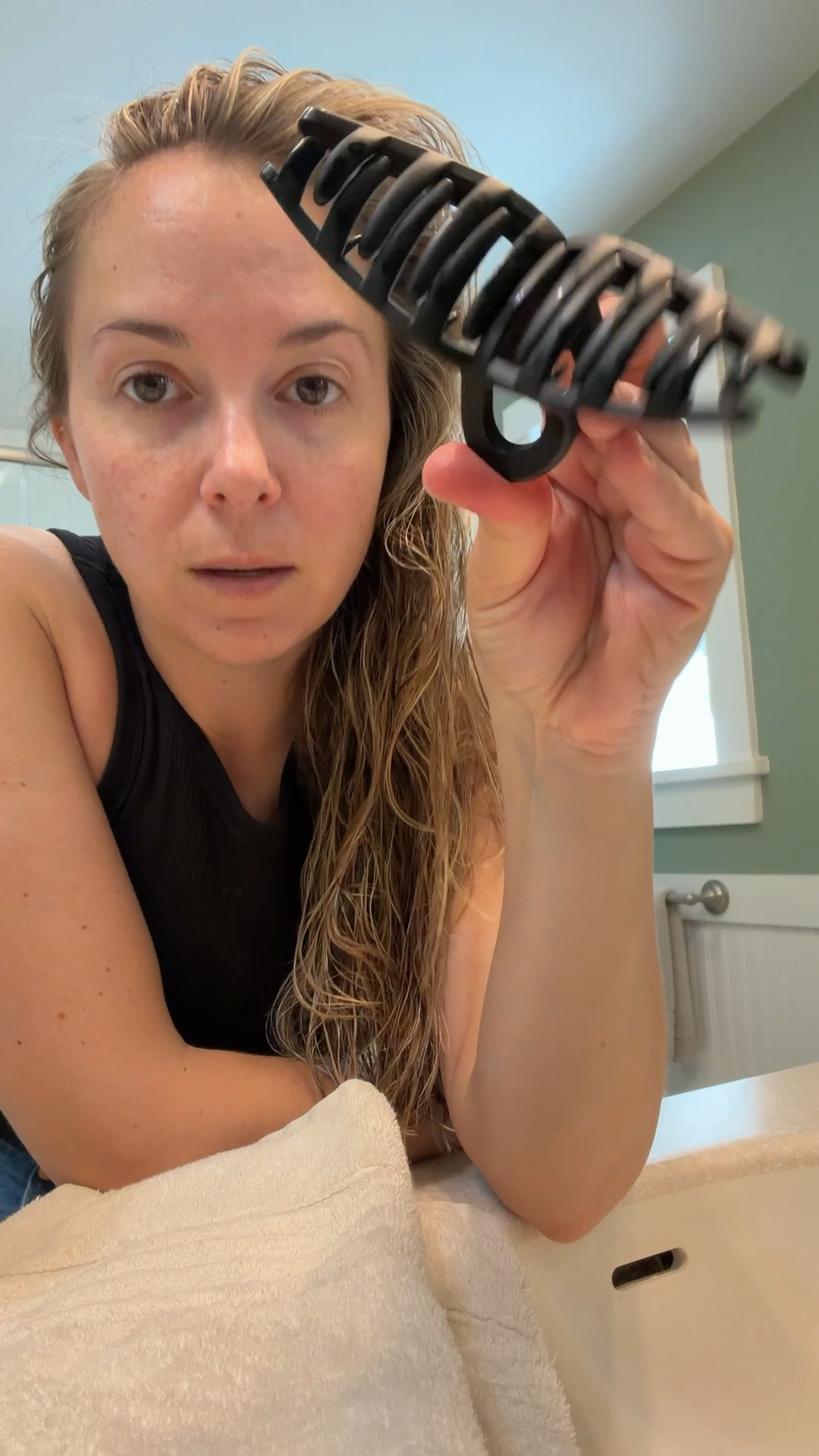 The best claw clips for long, fine hair! 

#LTKmomlife #LTKBeauty #LTKgrwm