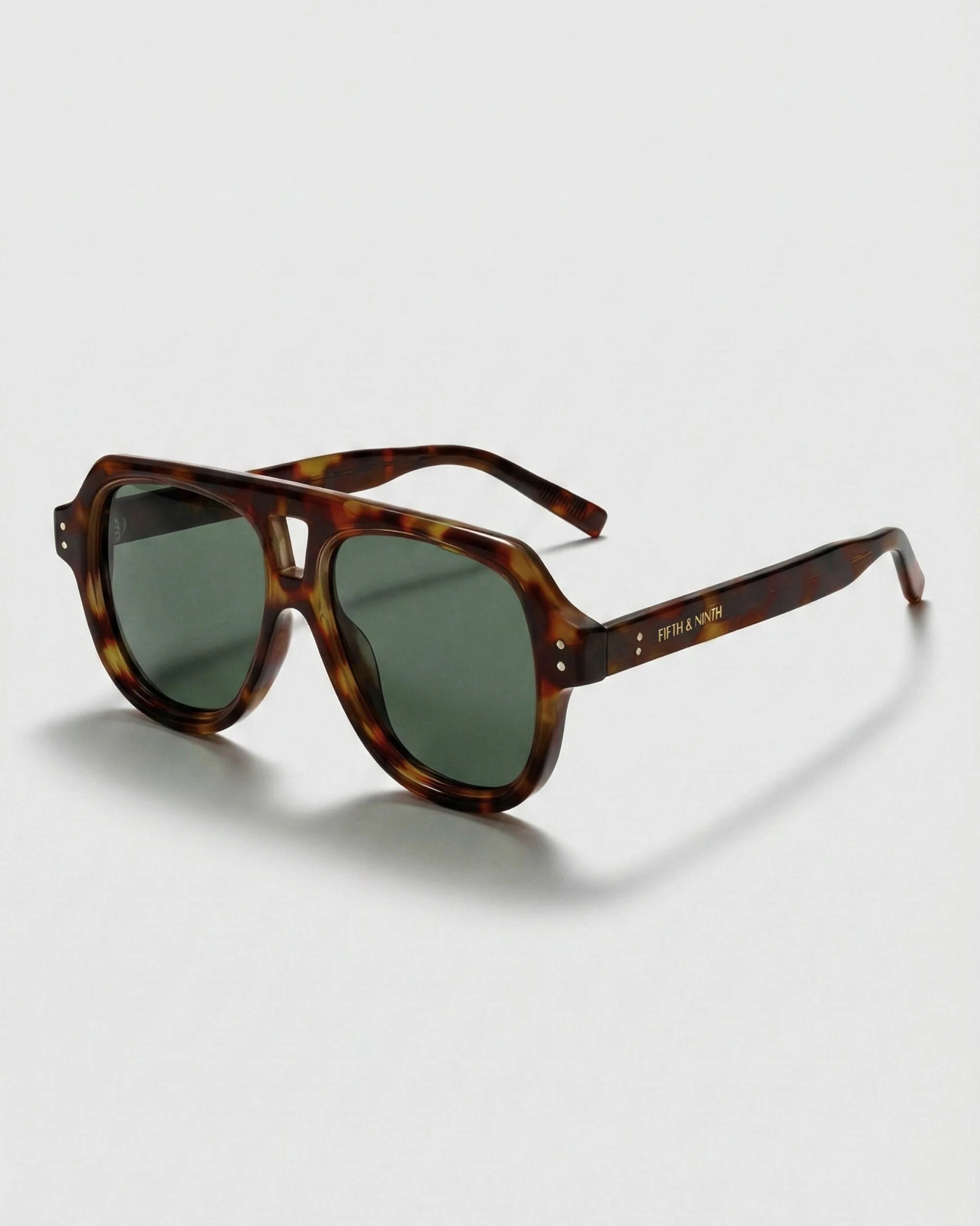 Ender | Aviator Polarized Sunglasses | Fifth & Ninth | Fifth & Ninth