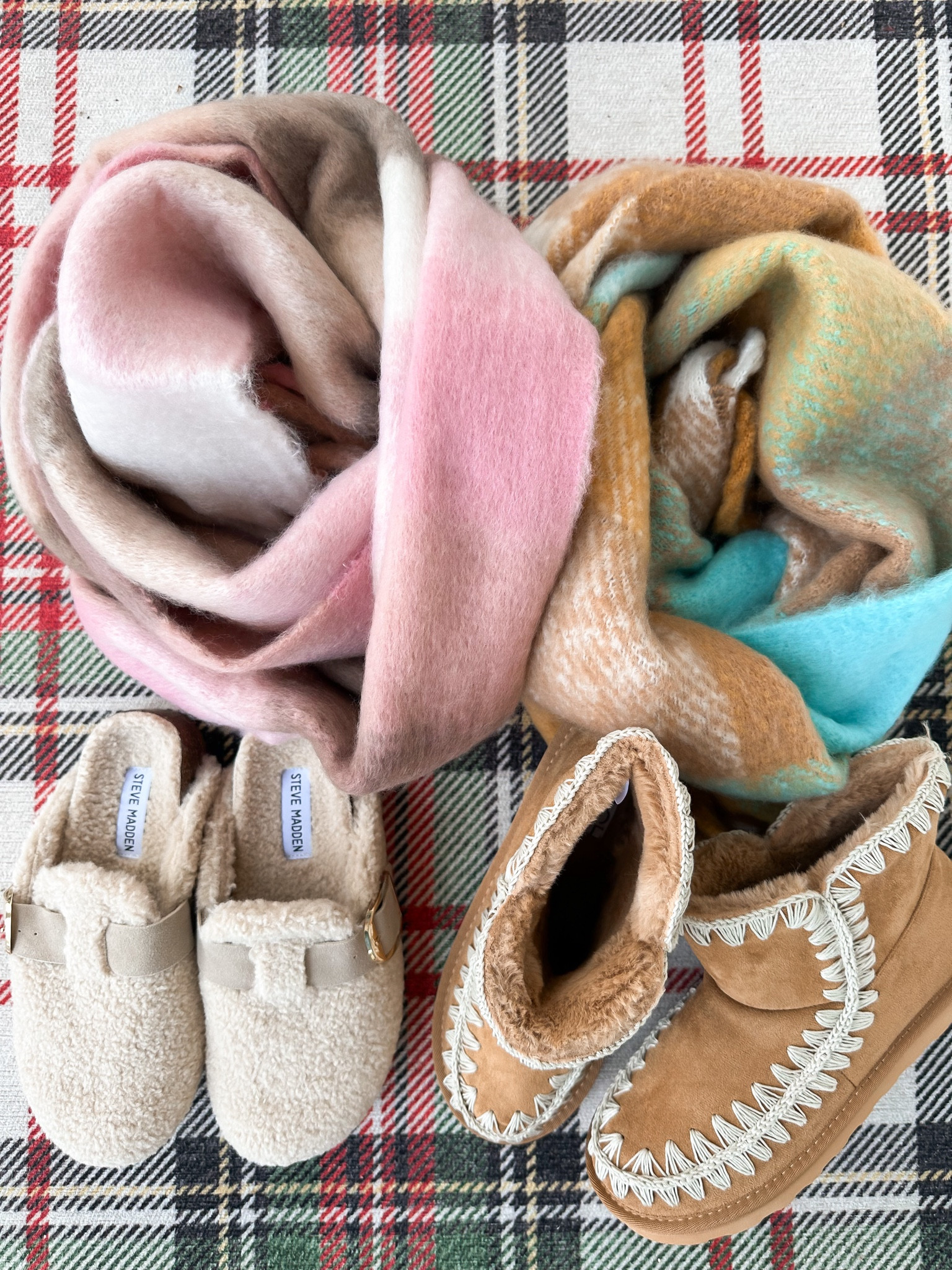 Lulu’s try-on
Code:WHITNEY20
20% off

#LTKHoliday #LTKsalealert #LTKSeasonal