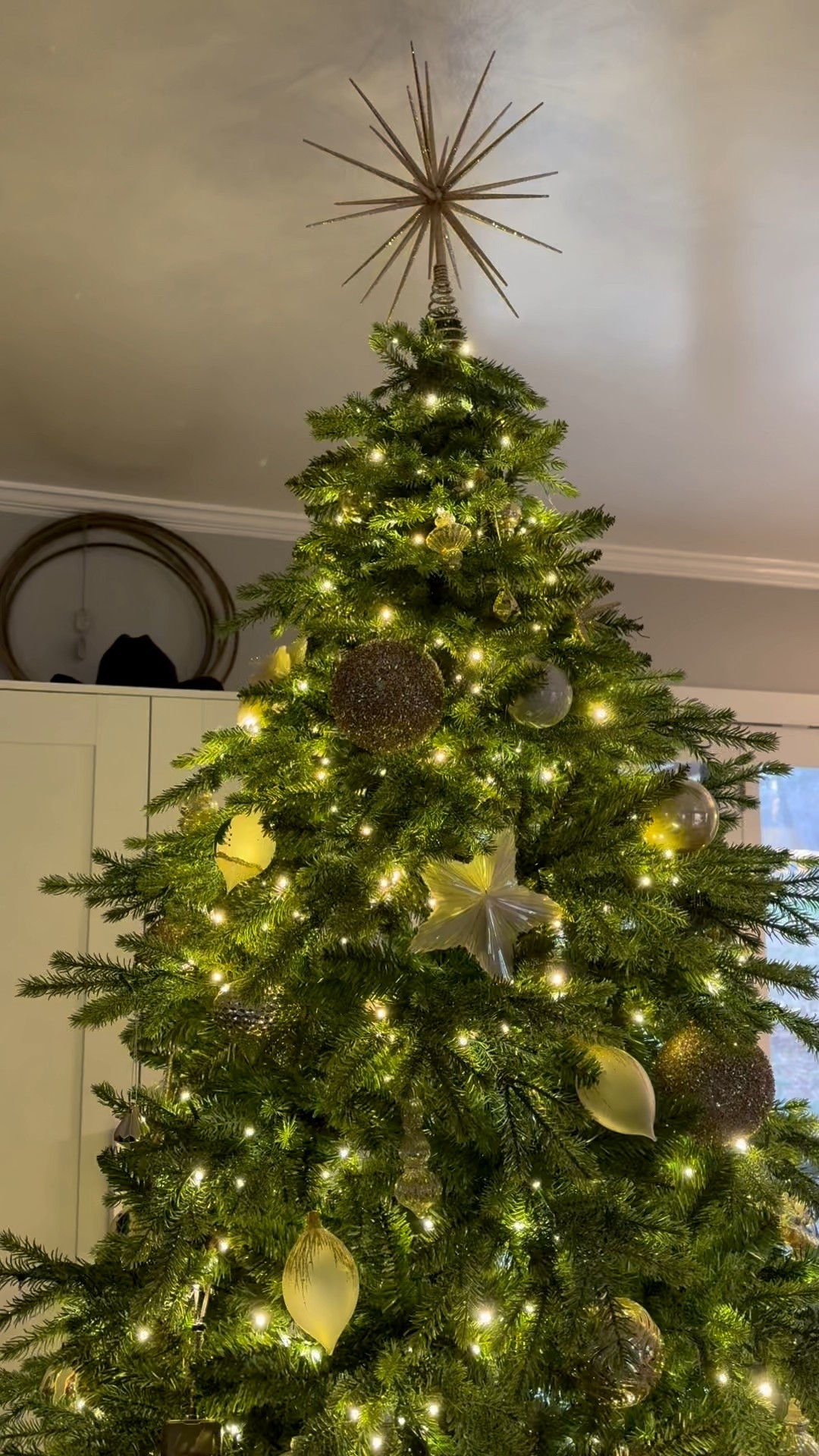 Twinkle light Christmas tree.

A perfect dupe for the viral grand duchess. The biggest differences are that the lights have a slow twinkle and even the multicolored lights twinkle. 

It’s half off at Micheal’s now. 

#LTKSaleAlert #LTKHome #LTKSeasonal