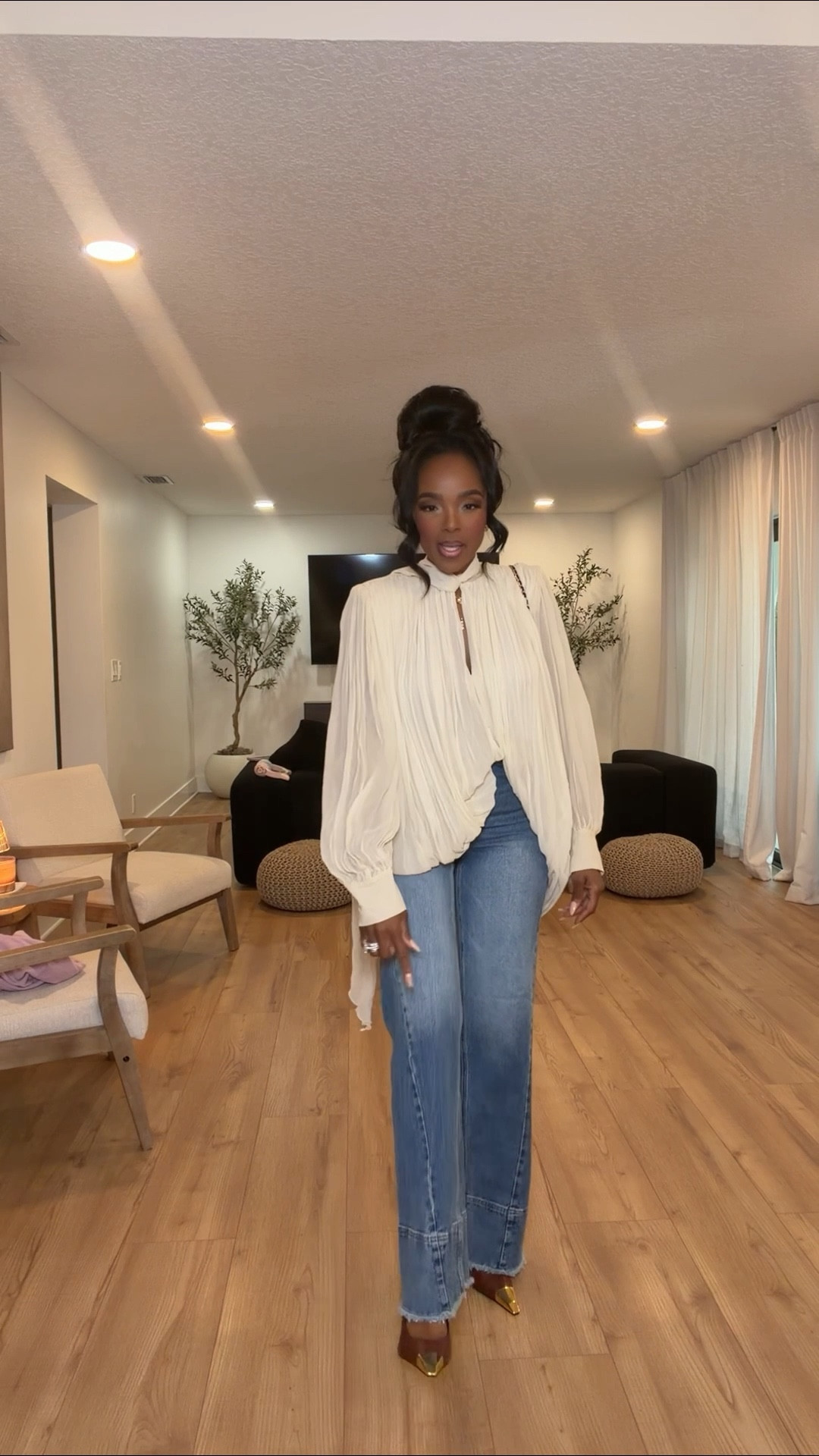 Scroll to shop this elevated everyday denim look ✨

A flowy blouse paired with structured denim instantly gives that polished, effortless vibe. Pieces like this can be styled multiple ways—from casual to dressy—which keeps your cost per wear low and makes it a smart long-term wardrobe staple.

Perfect for brunch, work days, casual meetings, and elevated everyday wear.

📏 Measurements: 5’4”, 140 lbs, 34D bust, 27” waist, 40

#LTKvlog #LTKMothersDay #LTKmomlife