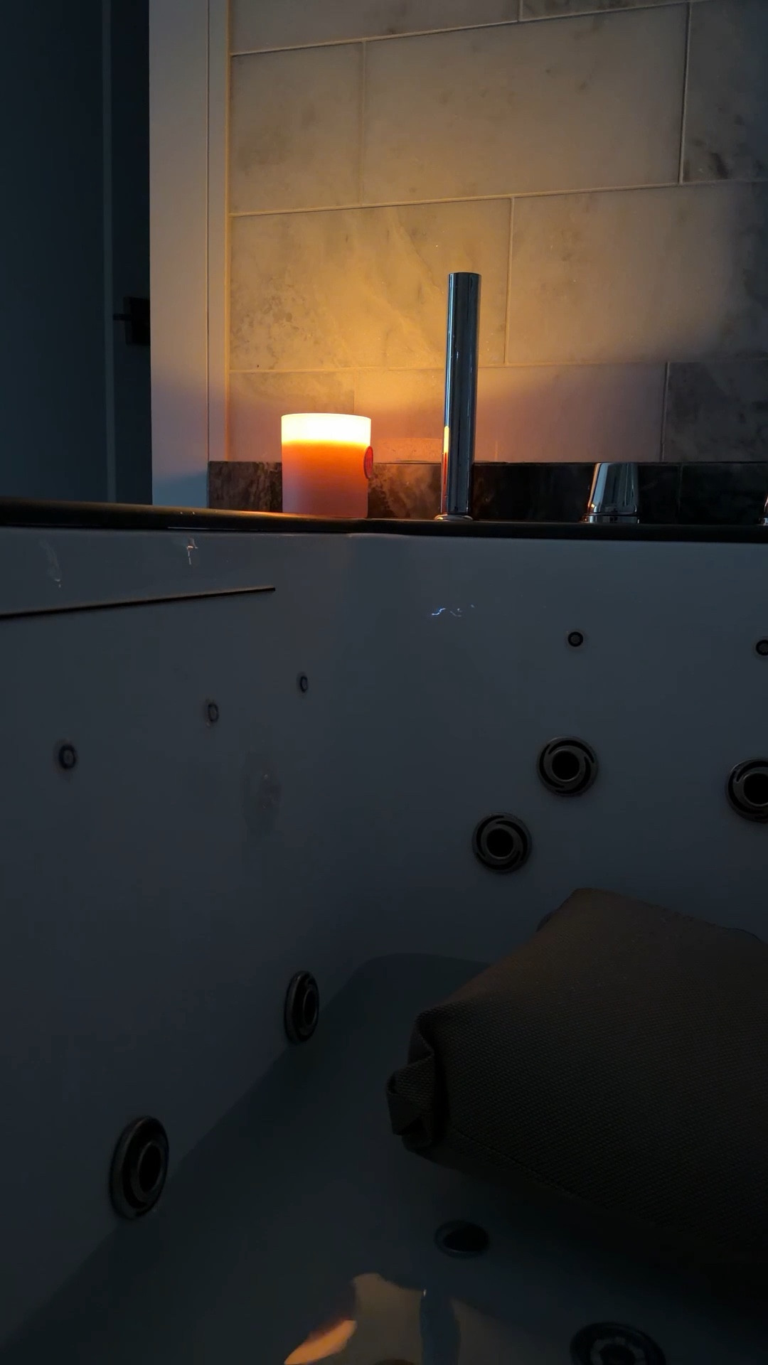 Bath necessities #cleancandle #bathsofa

#LTKselfcare #LTKFindsUnder50