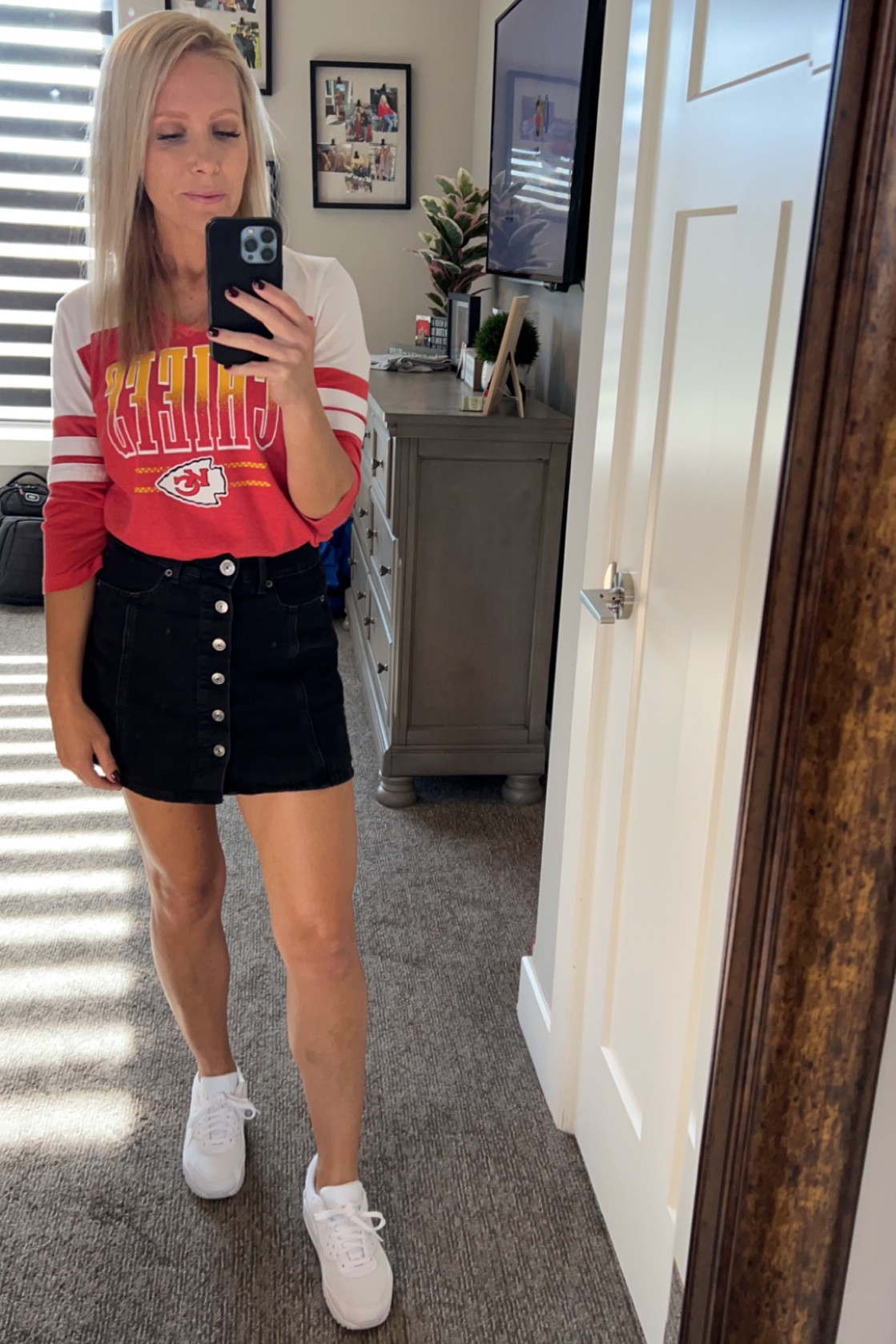 Chiefs
Family
Fun 

#chiefs
#nfl
#nike
#sports

#LTKSeasonal #LTKunder50 #LTKstyletip