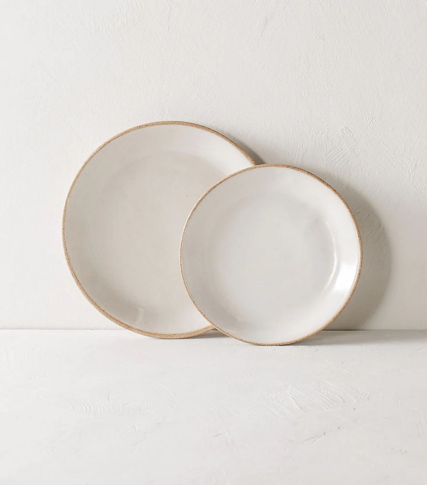 Minimal Plates | Mitch Allen Interiors