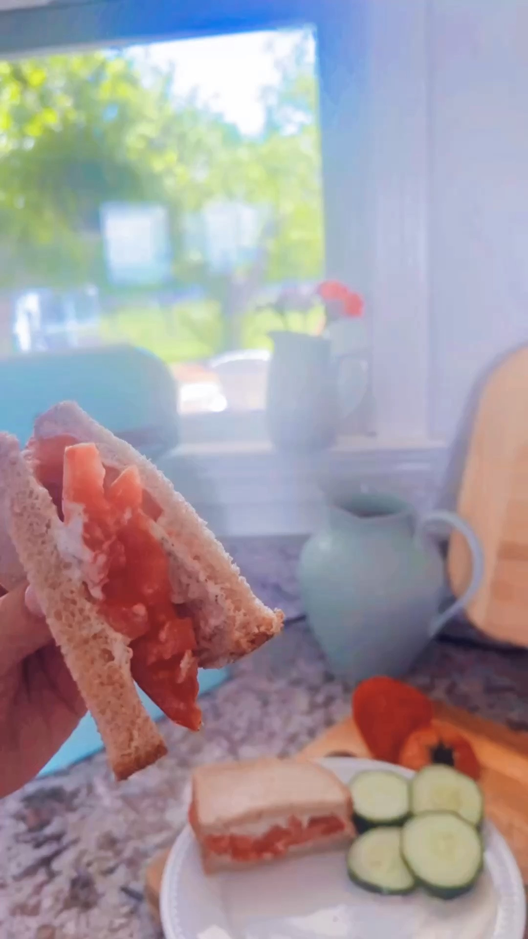 And nothing, I mean NOTHING, beats the first “mater 🍅 sandwich” 🥪  (with tomatoes ❤️ straight from the garden 🪴 ofcourse 🧺) of the summer!!! ☀️