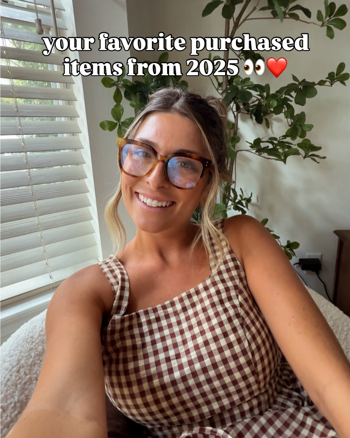 Top purchased items in 2025!! 😍

-For the floral barrel jeans im wearing a size medium! 
-The gingham dress im wearing a size medium as well! 
-The flowy skirt I’m wearing a size large! 
-The sweater in the last photo is very oversized. I’d recommend sizing down 1-2 sizes. 
