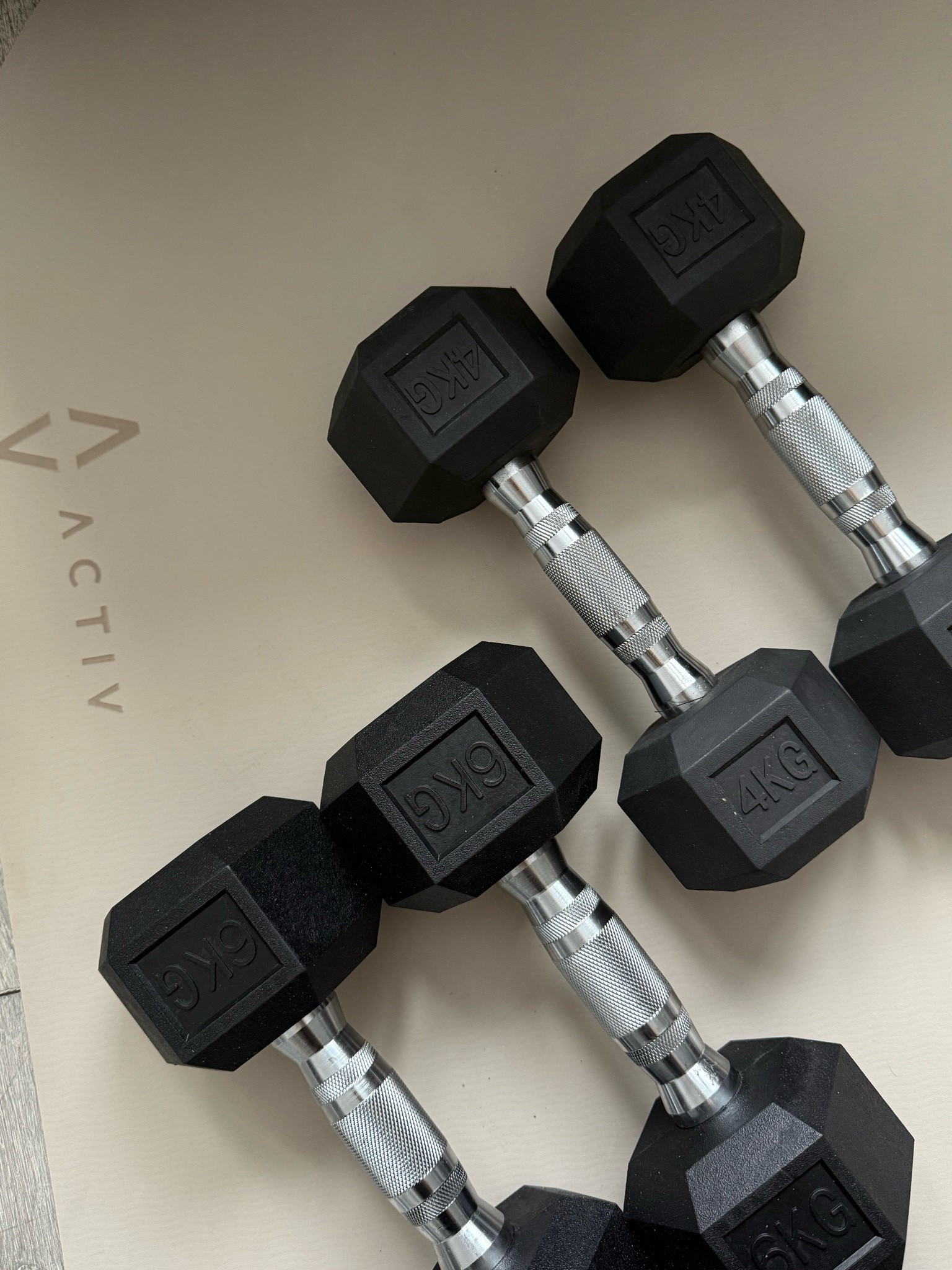 Exercise dumbbells! These are amazing! I have the 10kg and have had them for 5 years so got the 4kg and 6kg for upper body days!

#LTKhome #LTKfitness #LTKeurope
