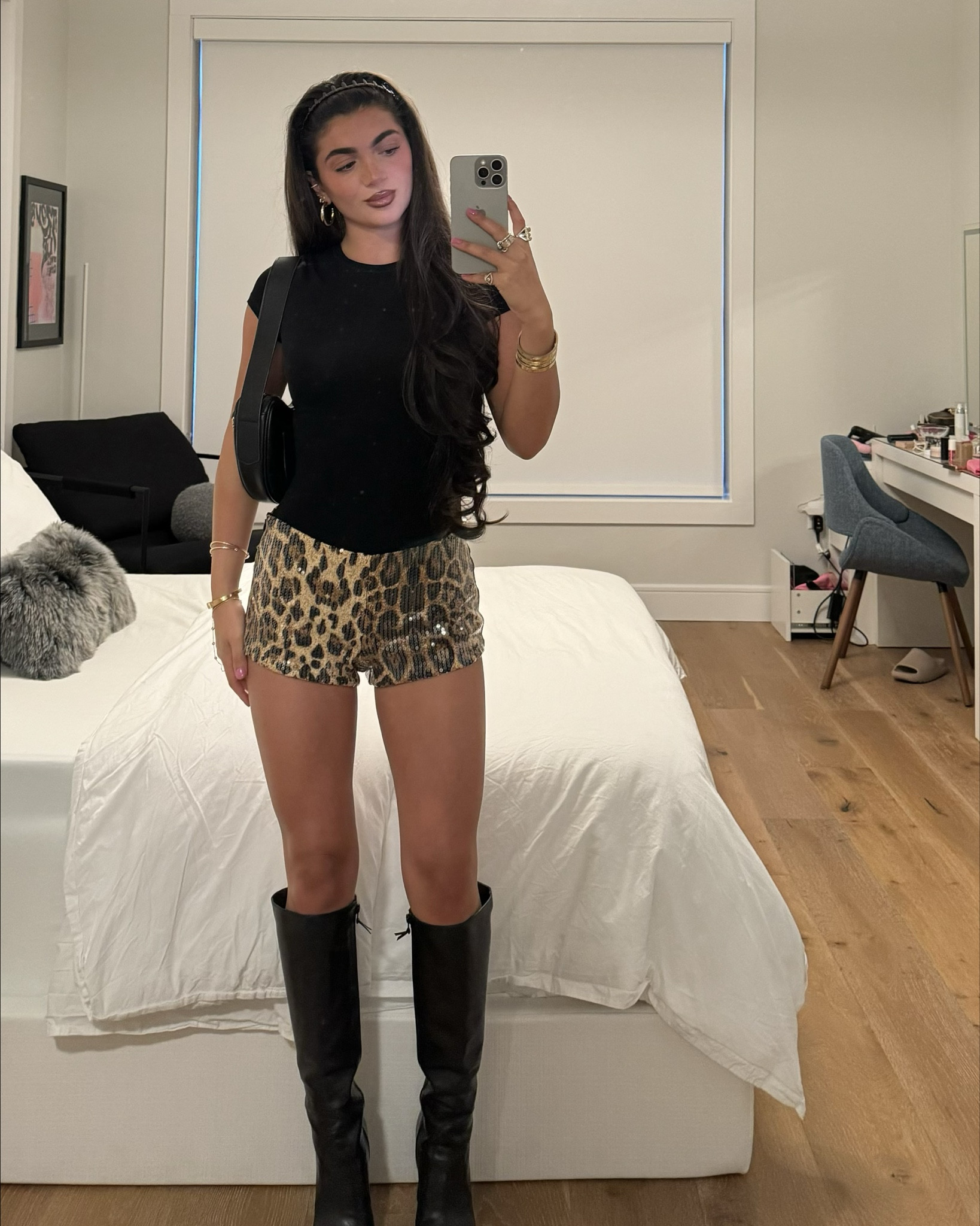 ✨🪩

#LTKBeauty #LTKSeasonal #LTKStyleTip