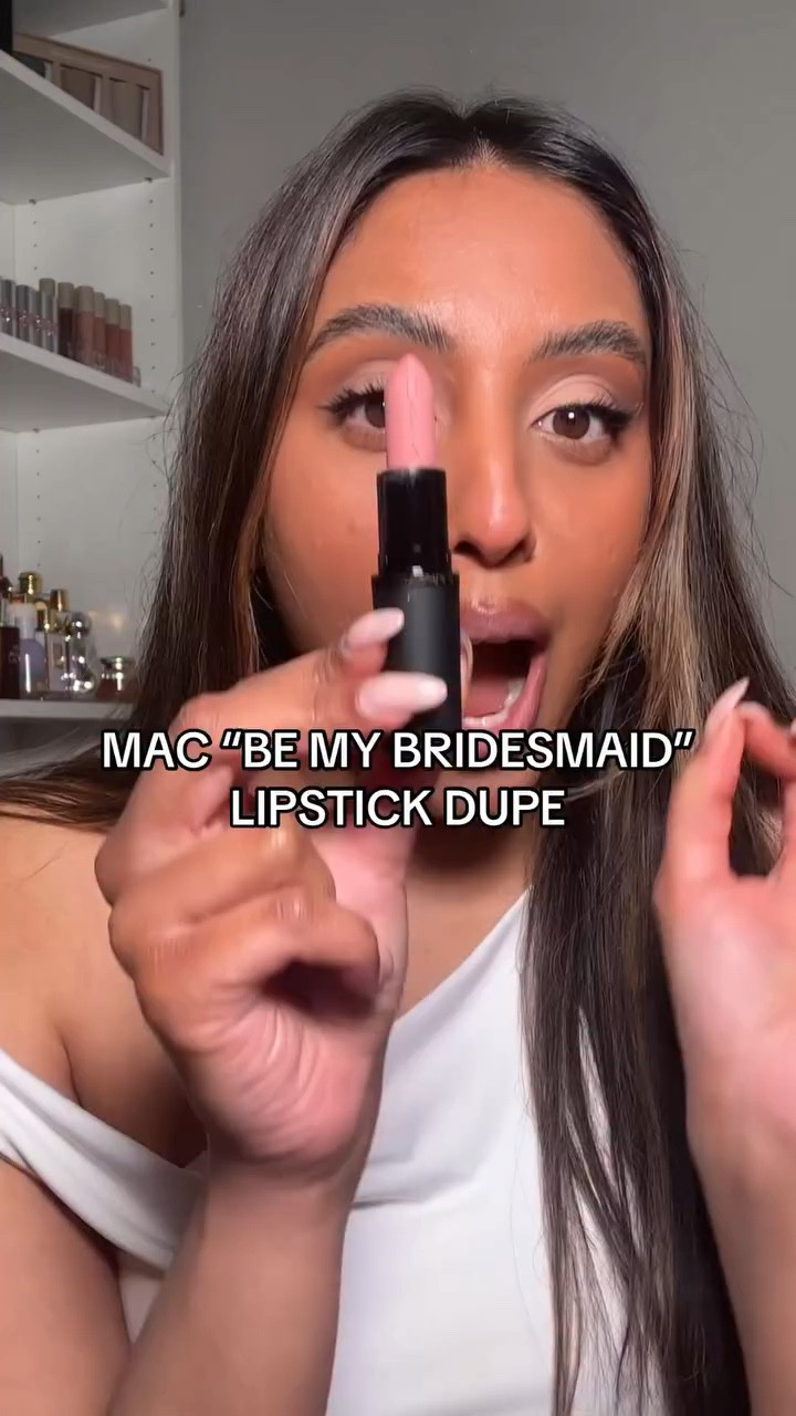 guys this was an insane find!! L’Oréal Shade “102” rose passion is a MAC “Be my bridesmaid” DUPE!! 💓💓

@lorealparis 

#maclipstick #dupe #makeupdupe #lorealparis #brownskin