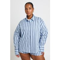 Plus Stripe Oversized Shirt, blue | PrettyLittleThing US