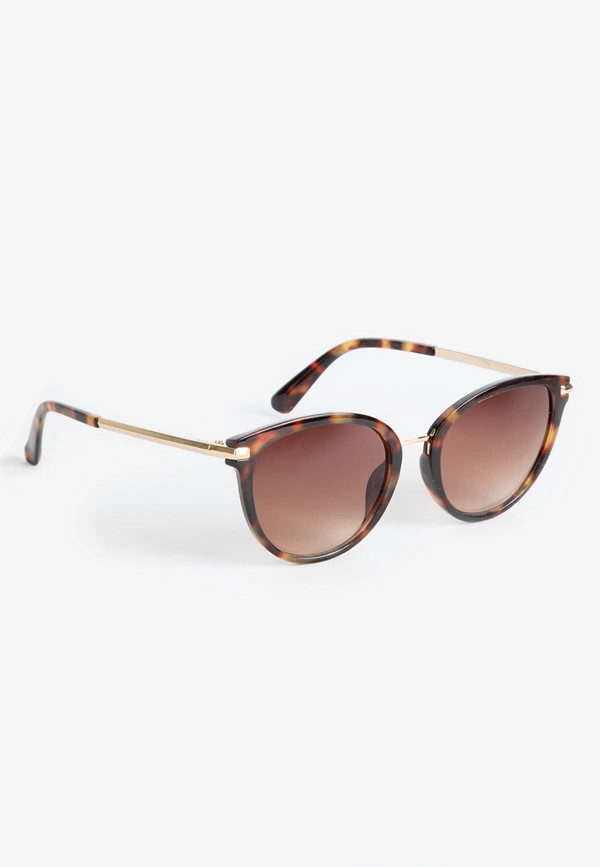 Daytripper Round Tortoise Sunglasses | Maurices