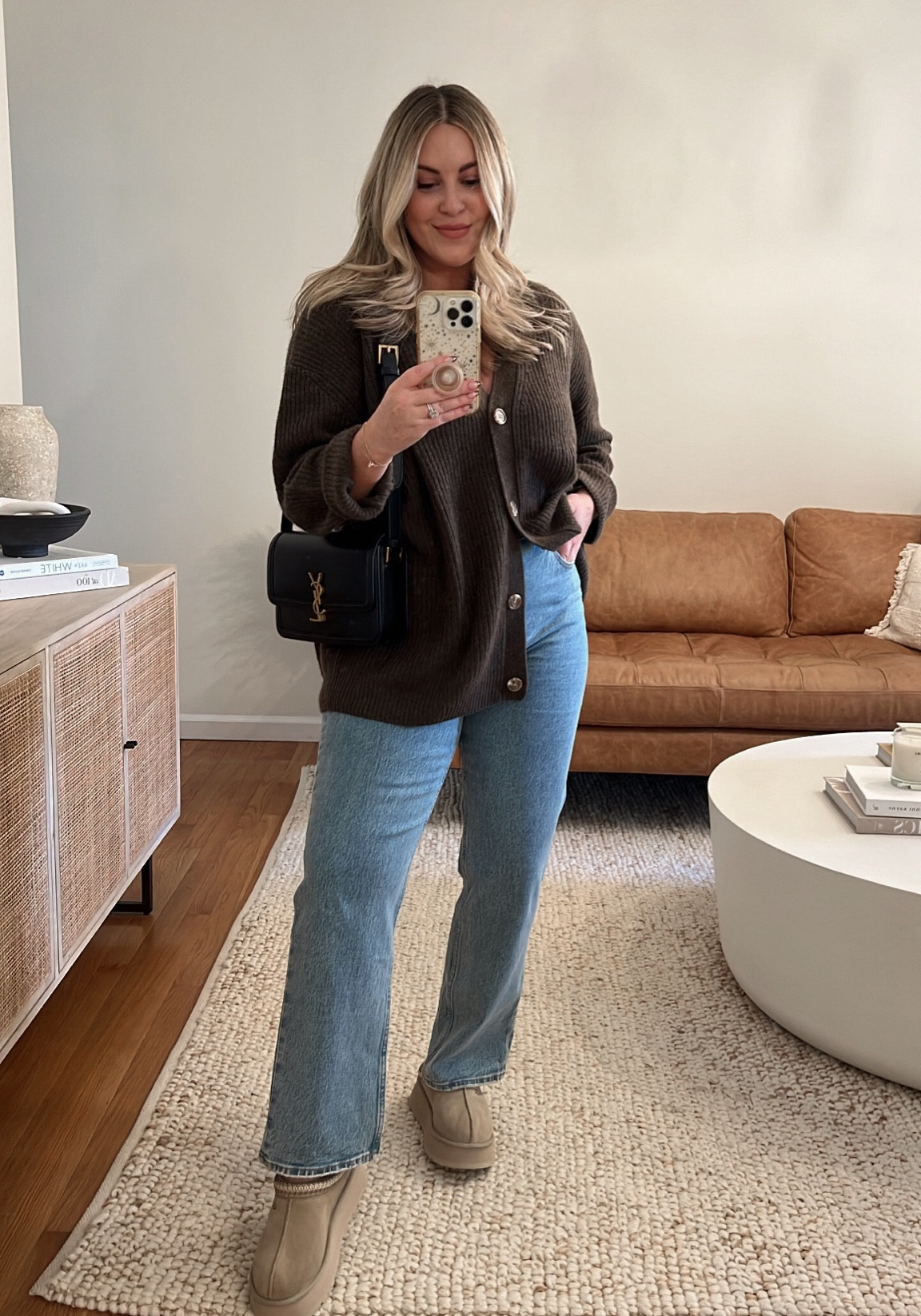 UGG Tazz Outfit Idea // ugg outfit, ugg tazz outfit, ugg tazz mustard seed, ugg tazz slippers, ugg Tasman outfit, ugg slippers, fall outfits, casual fall outfit

#LTKstyletip #LTKSeasonal #LTKshoecrush