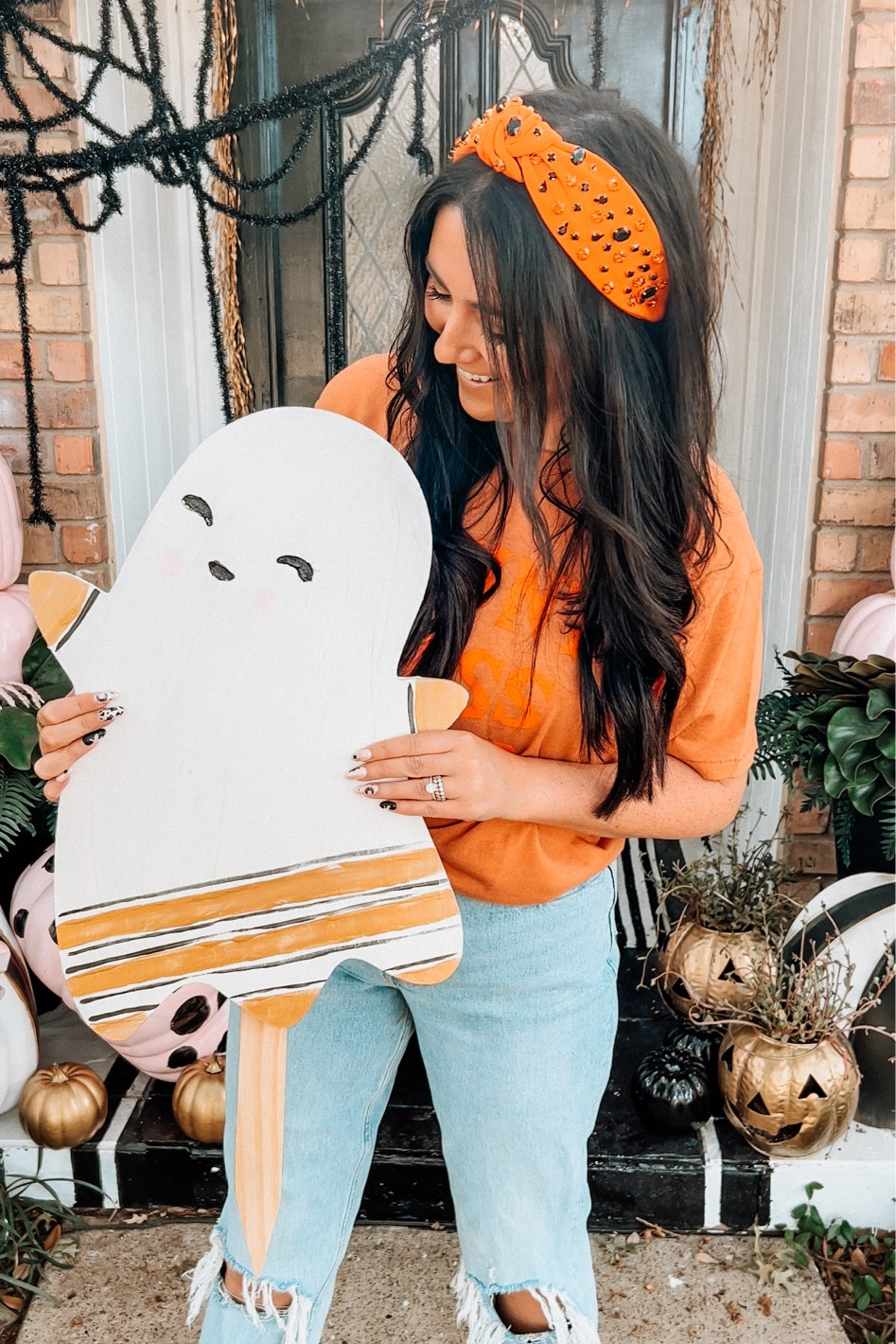 Halloween, decor, porch, ghosts, pumpkins 

#LTKSeasonal #LTKhome #LTKHalloween